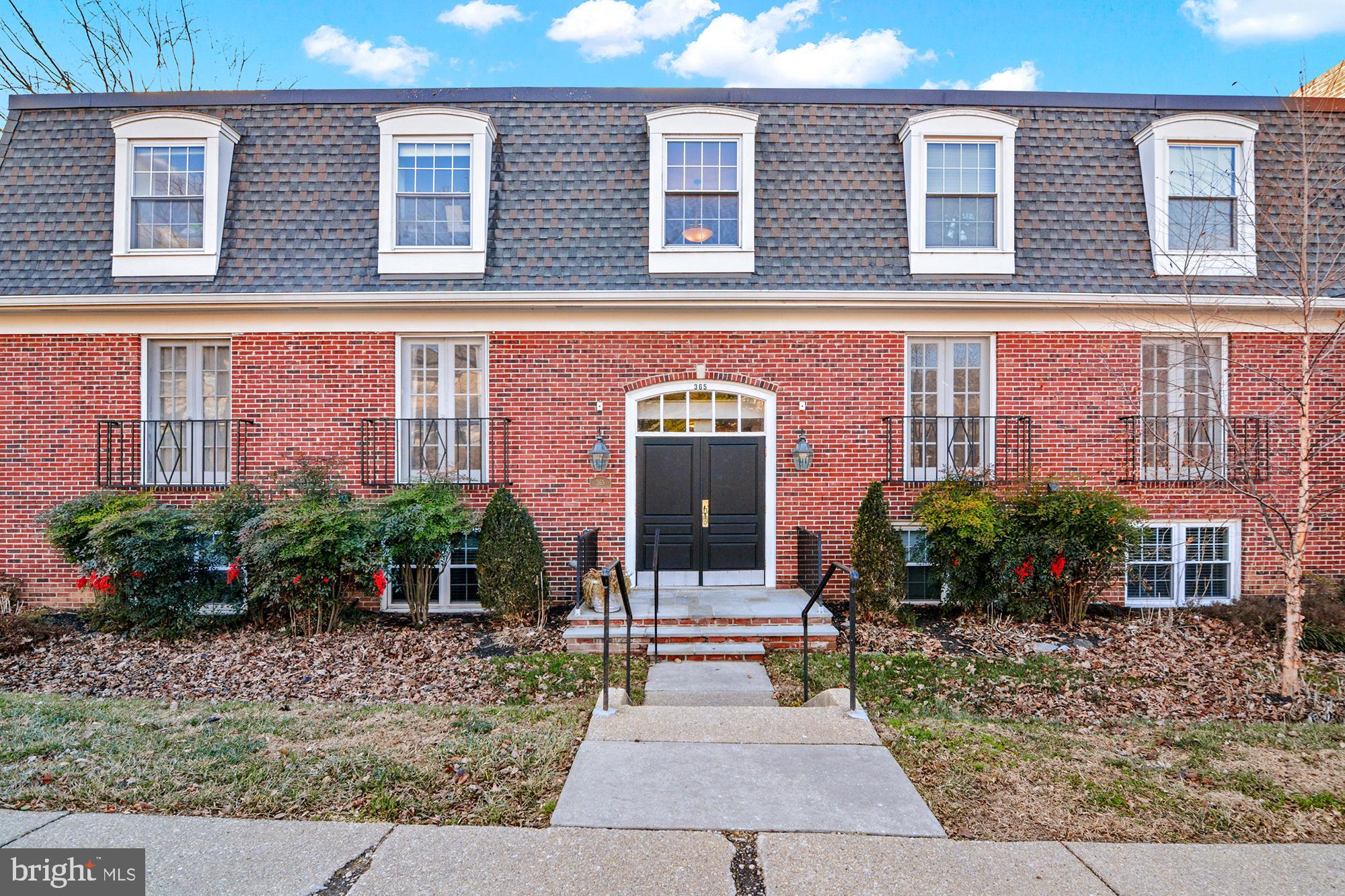 HOMELAND SOUTHWAY - Residential