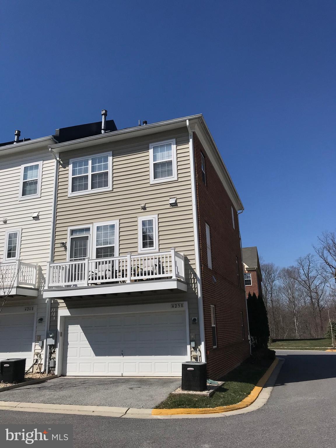 TOWN CENTER AT CAMP SPRINGS - Residential Lease