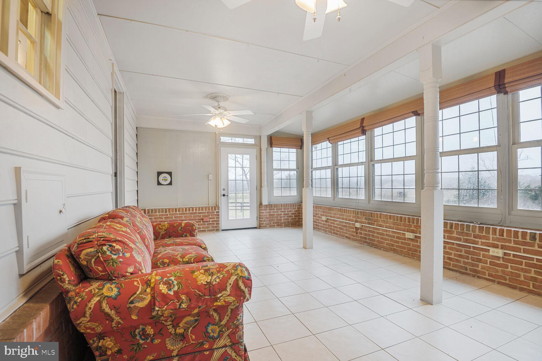 BERRYVILLE - Residential