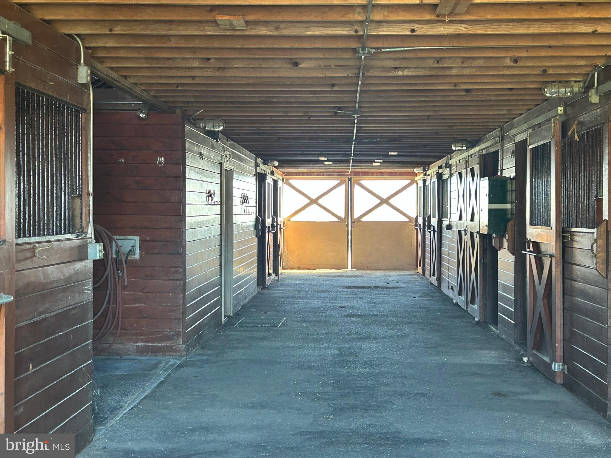 BERRYVILLE - Residential