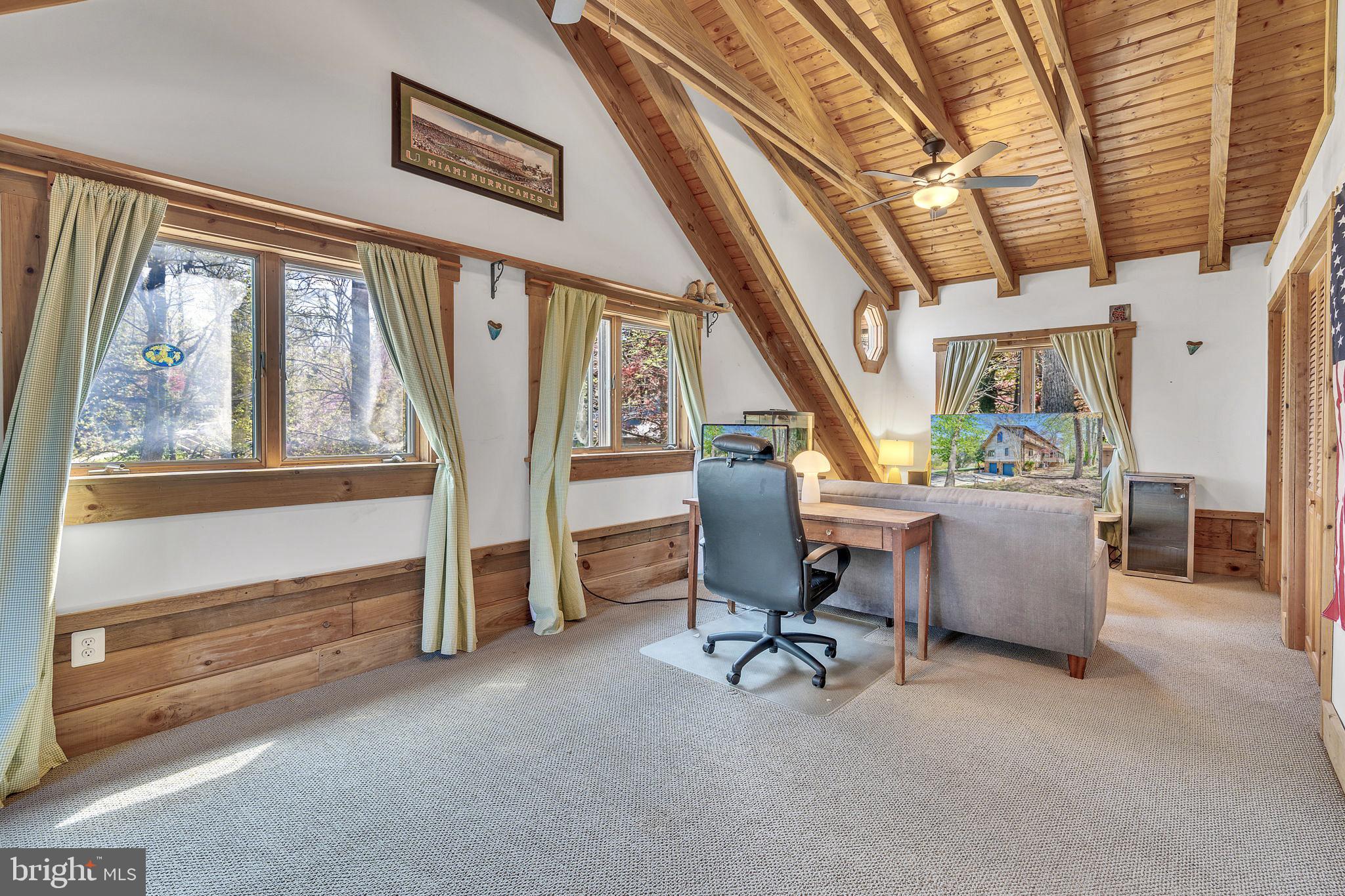 SCIENTISTS CLIFFS - Residential