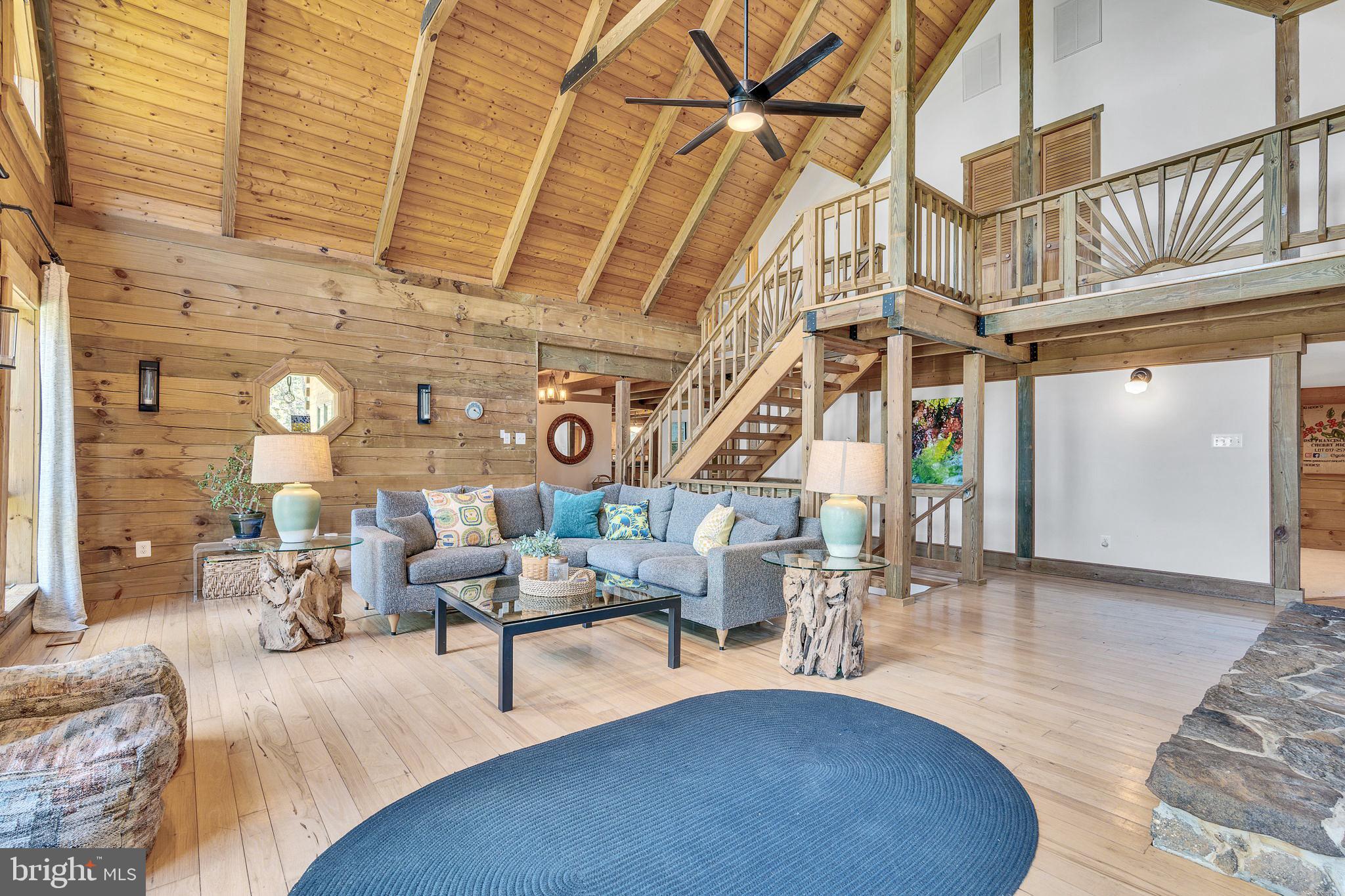 SCIENTISTS CLIFFS - Residential