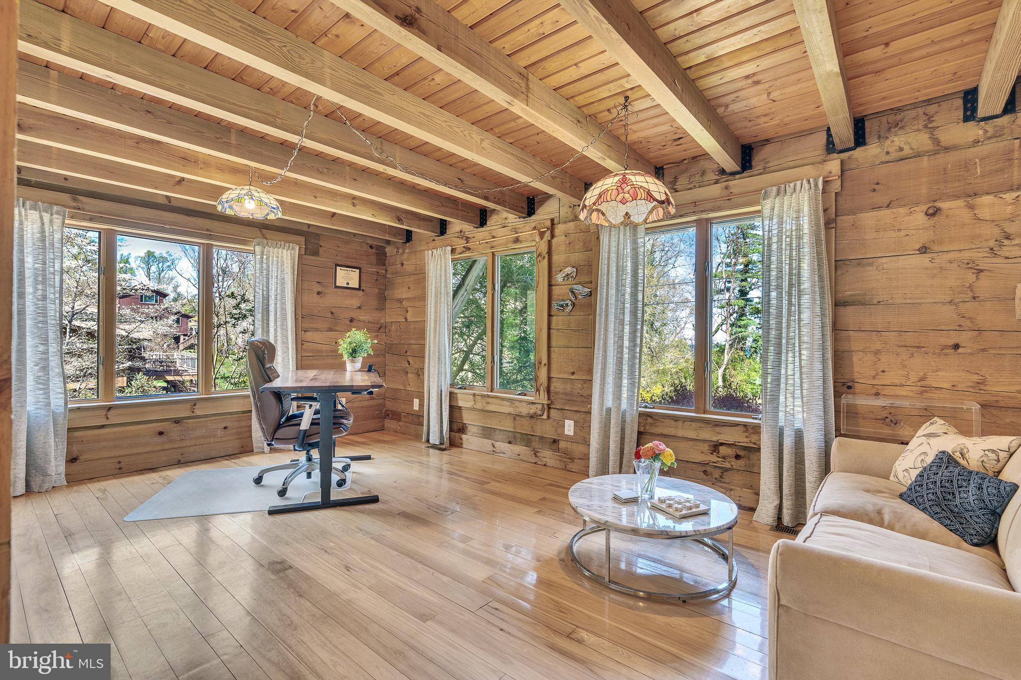 SCIENTISTS CLIFFS - Residential