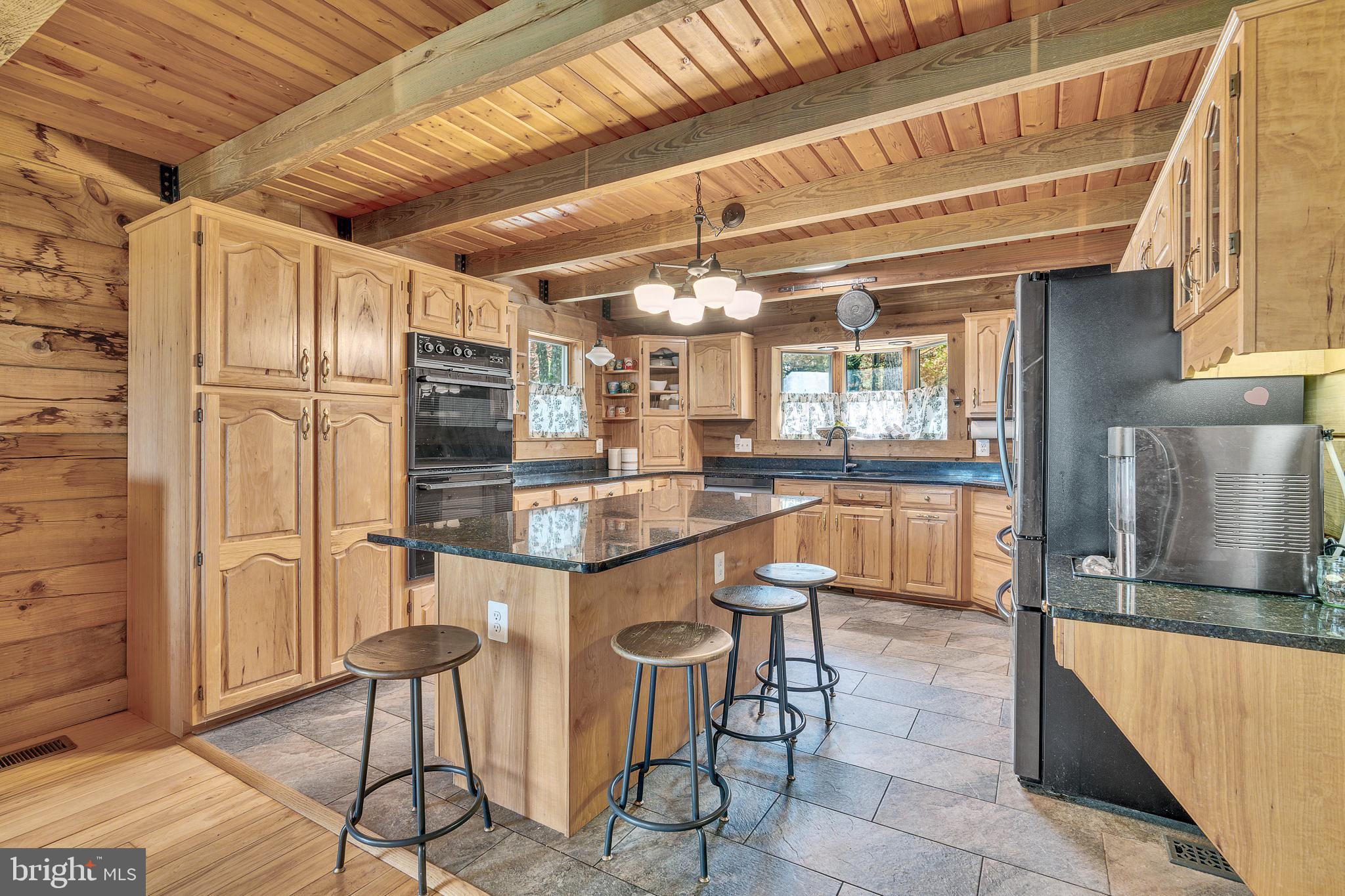 SCIENTISTS CLIFFS - Residential