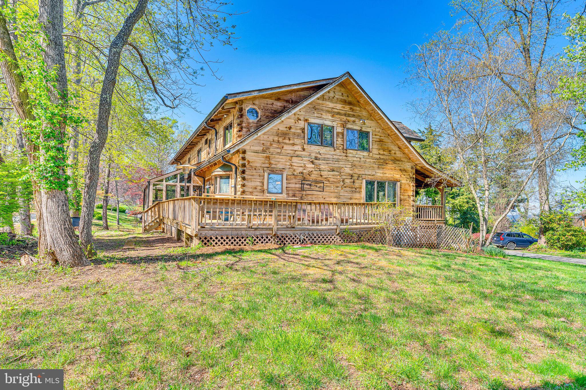 SCIENTISTS CLIFFS - Residential