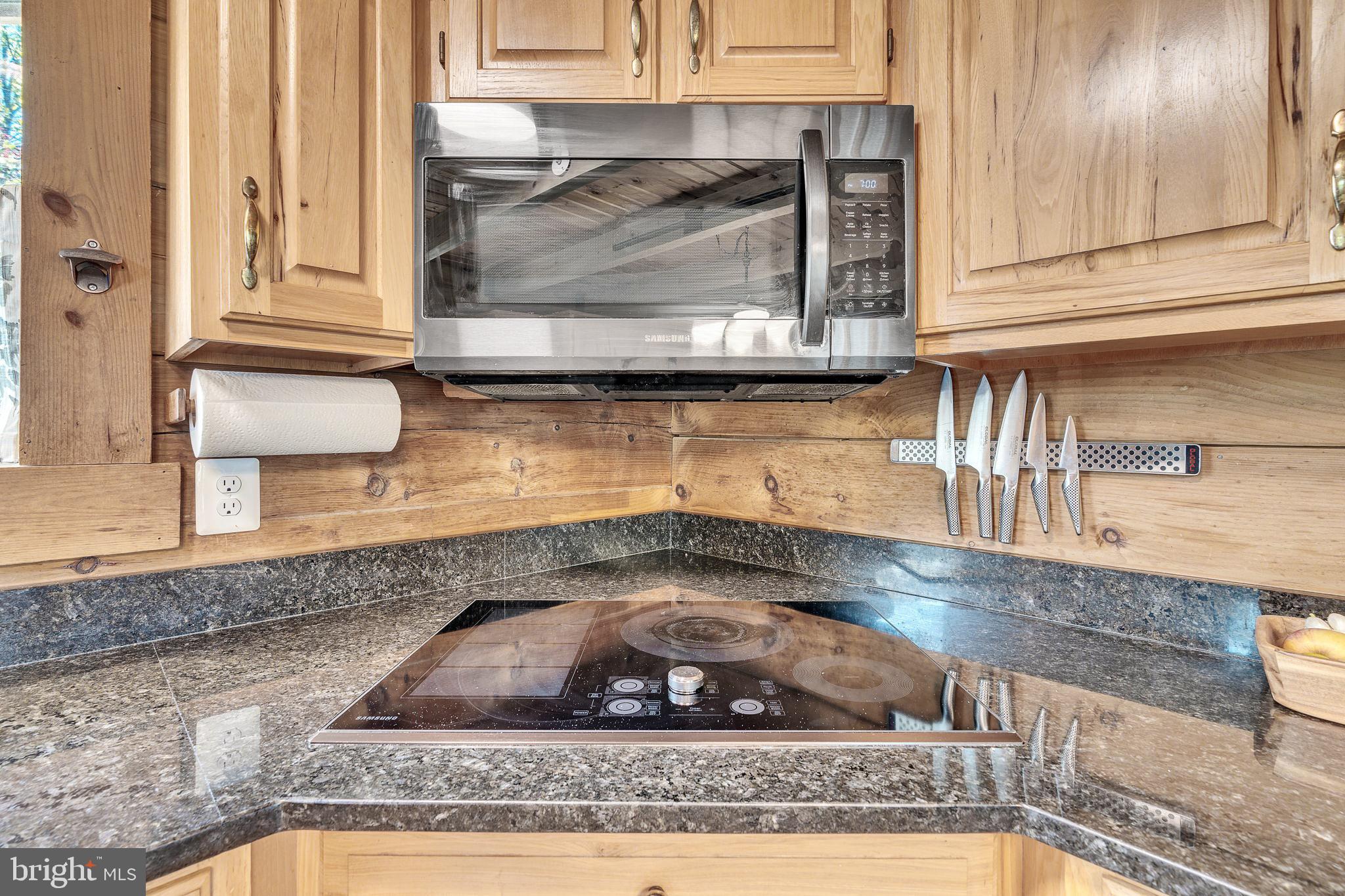 SCIENTISTS CLIFFS - Residential