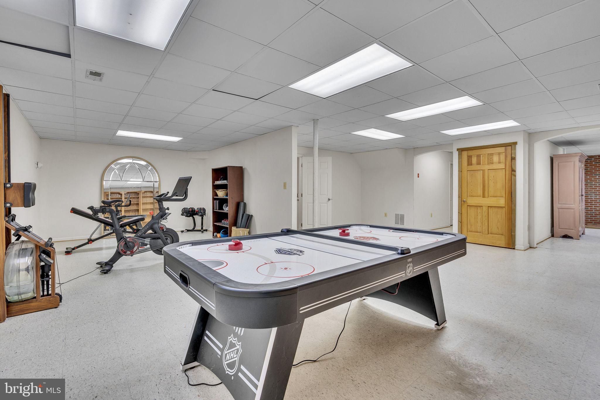 SCIENTISTS CLIFFS - Residential