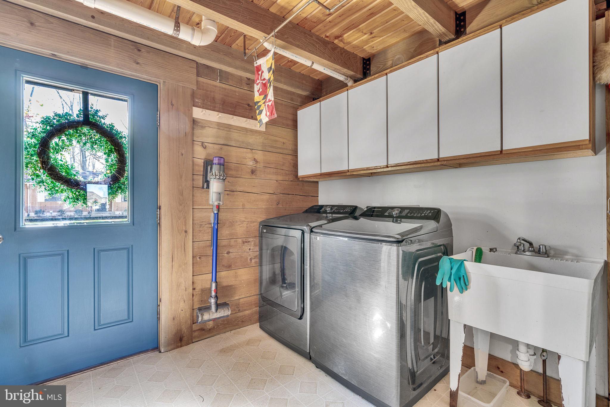 SCIENTISTS CLIFFS - Residential