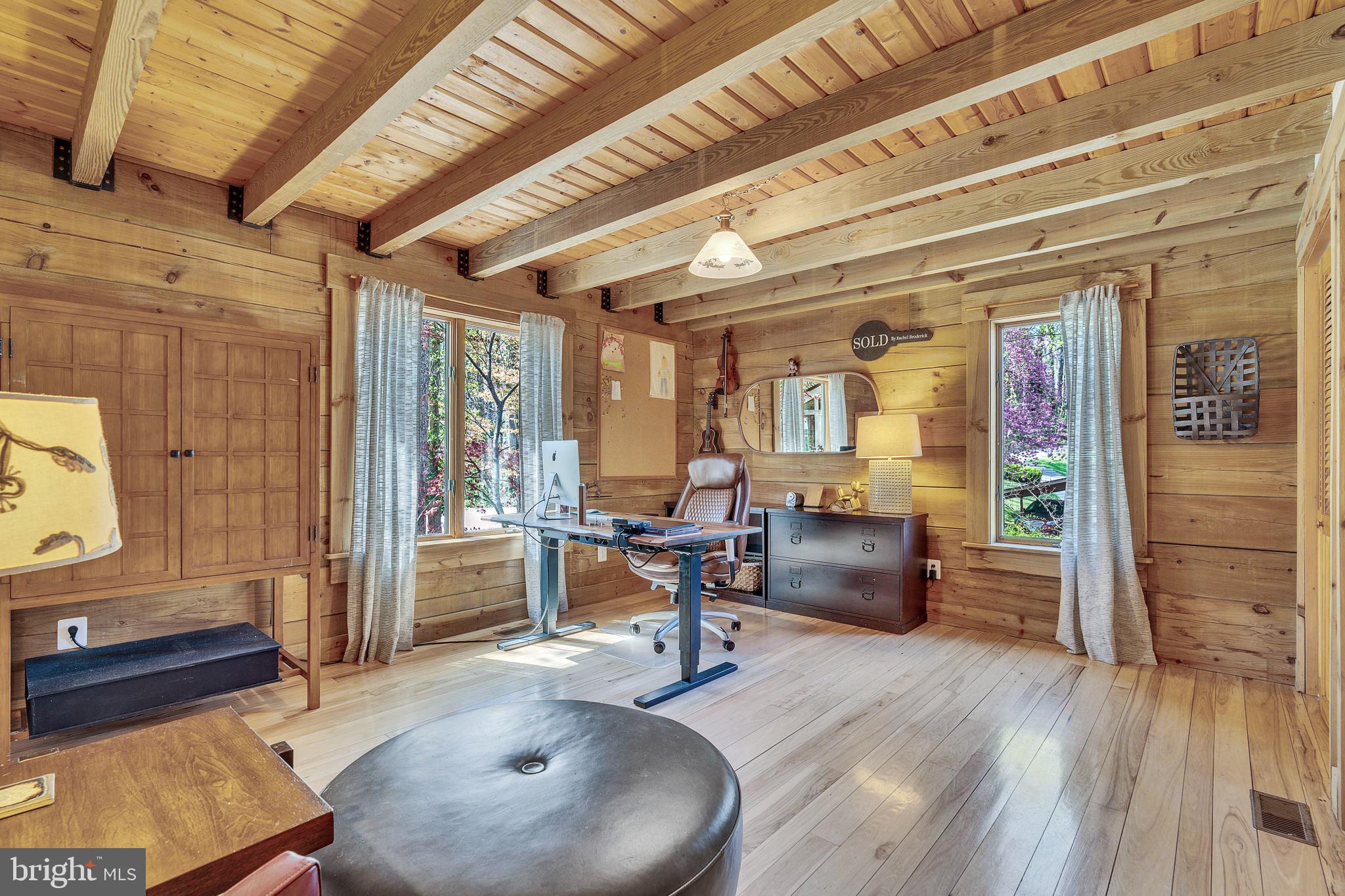 SCIENTISTS CLIFFS - Residential