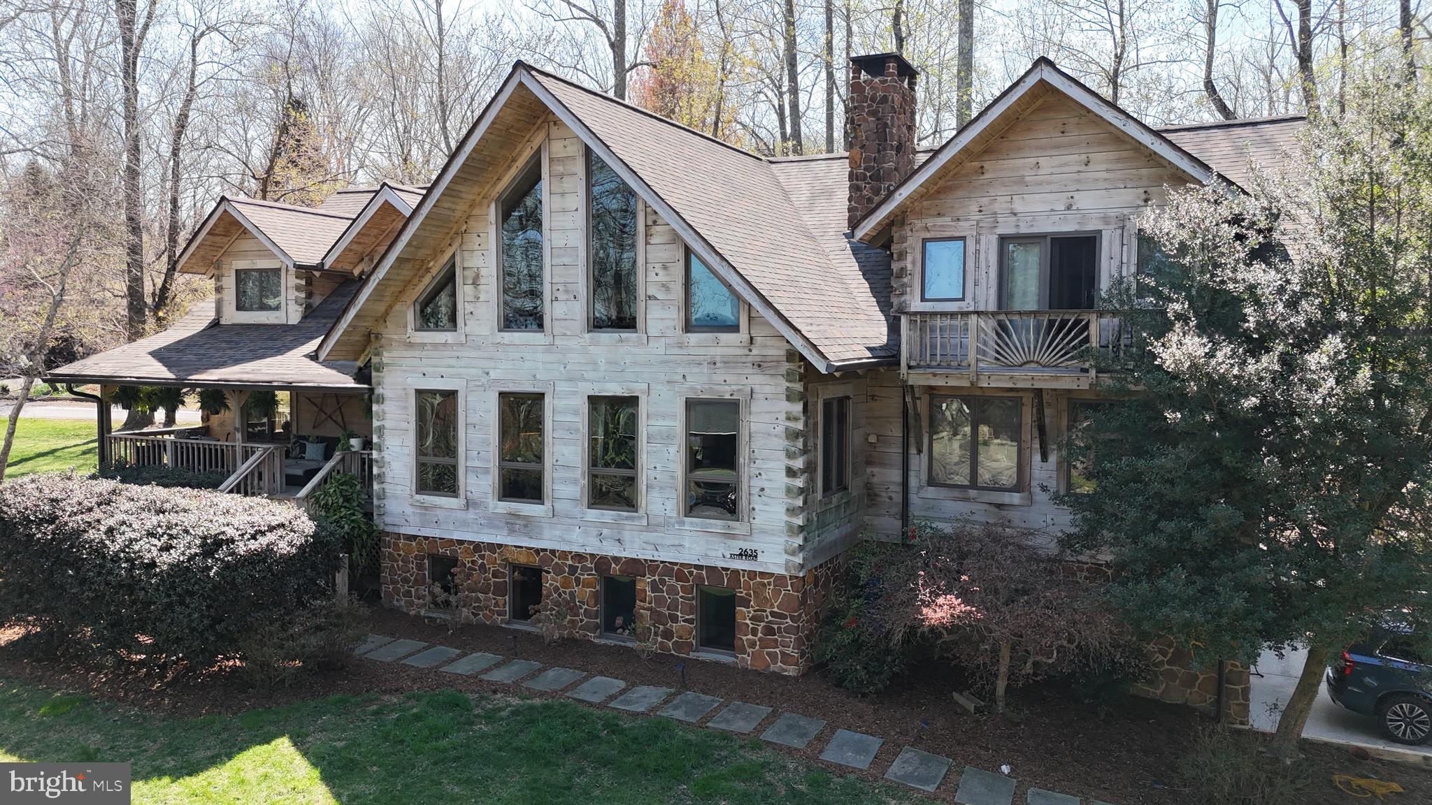 SCIENTISTS CLIFFS - Residential