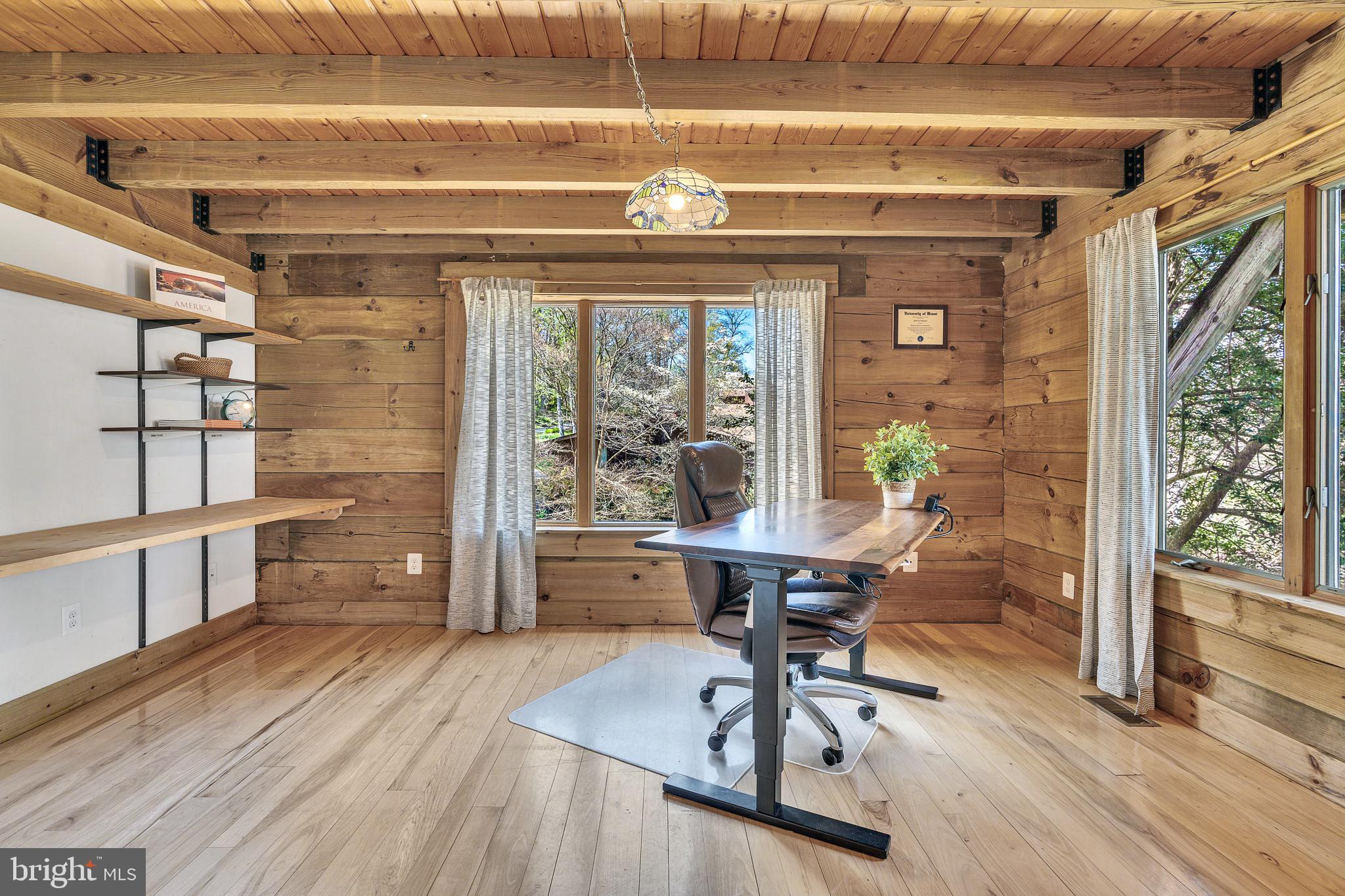 SCIENTISTS CLIFFS - Residential