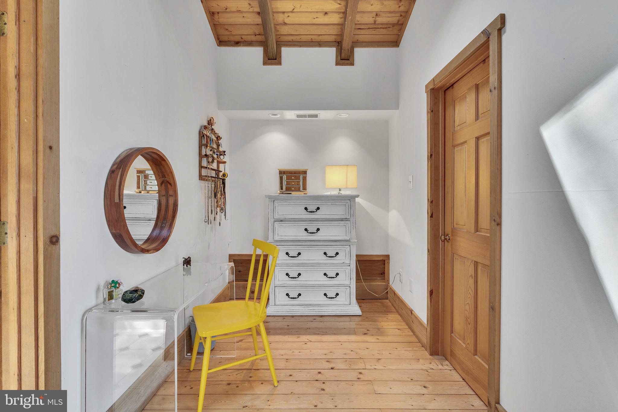 SCIENTISTS CLIFFS - Residential