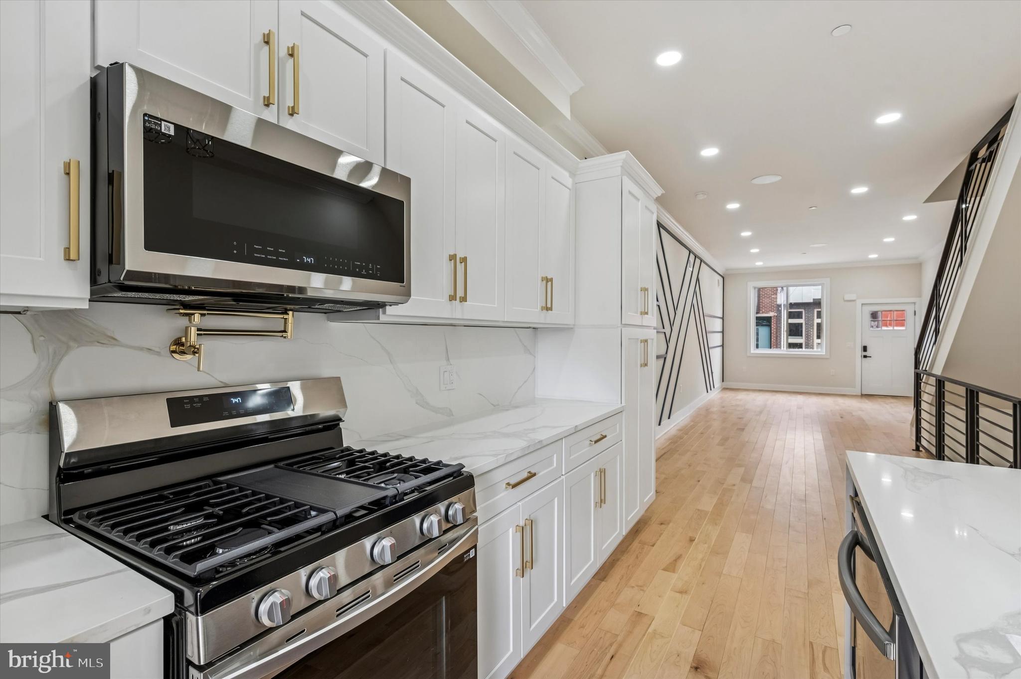 EAST PASSYUNK CROSSING - Residential