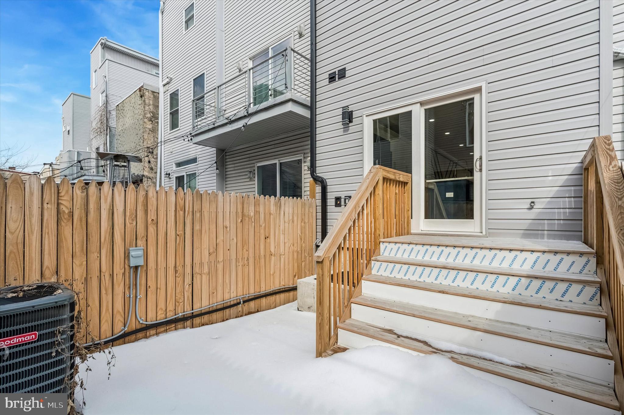 EAST PASSYUNK CROSSING - Residential