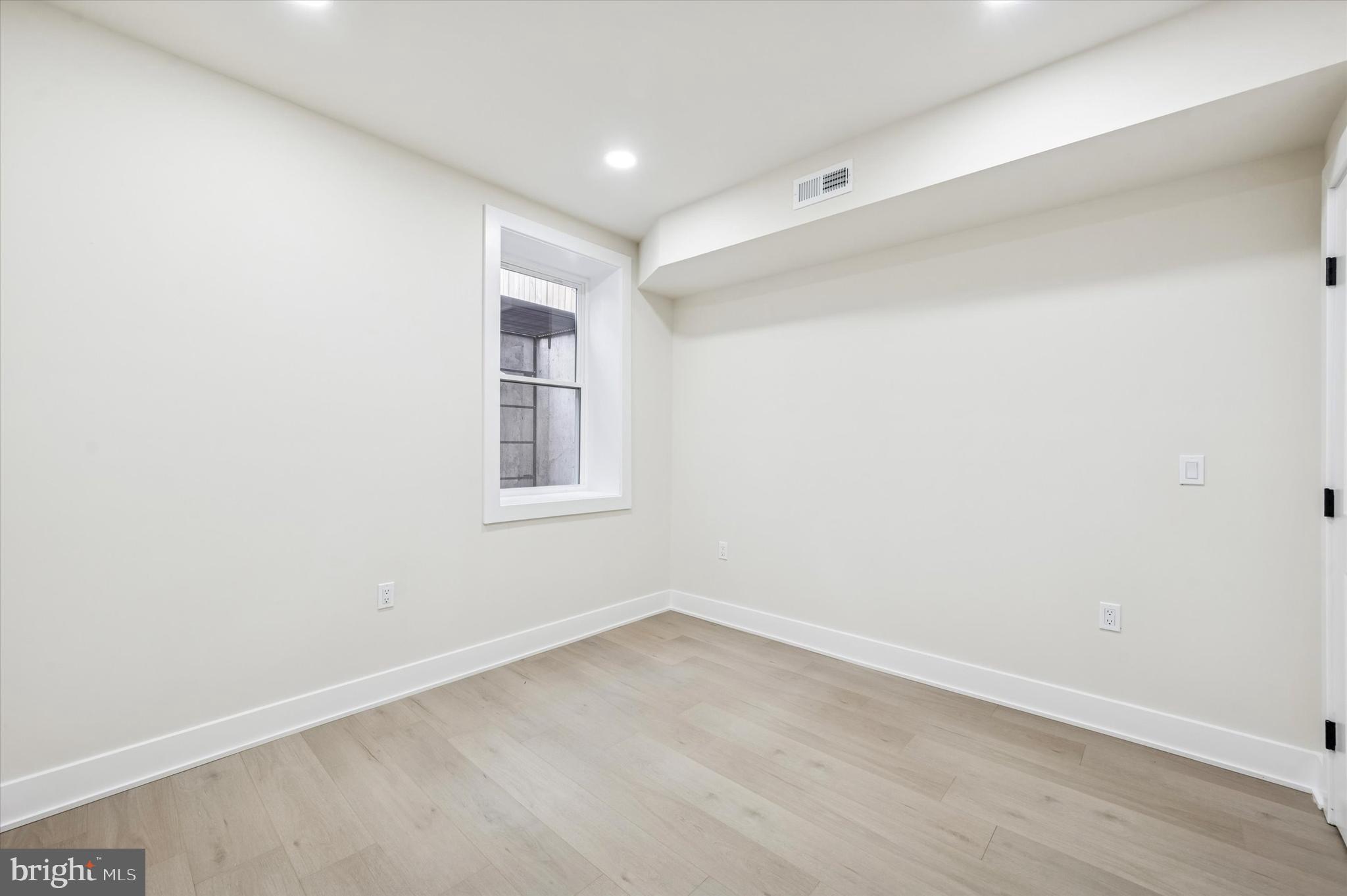 EAST PASSYUNK CROSSING - Residential