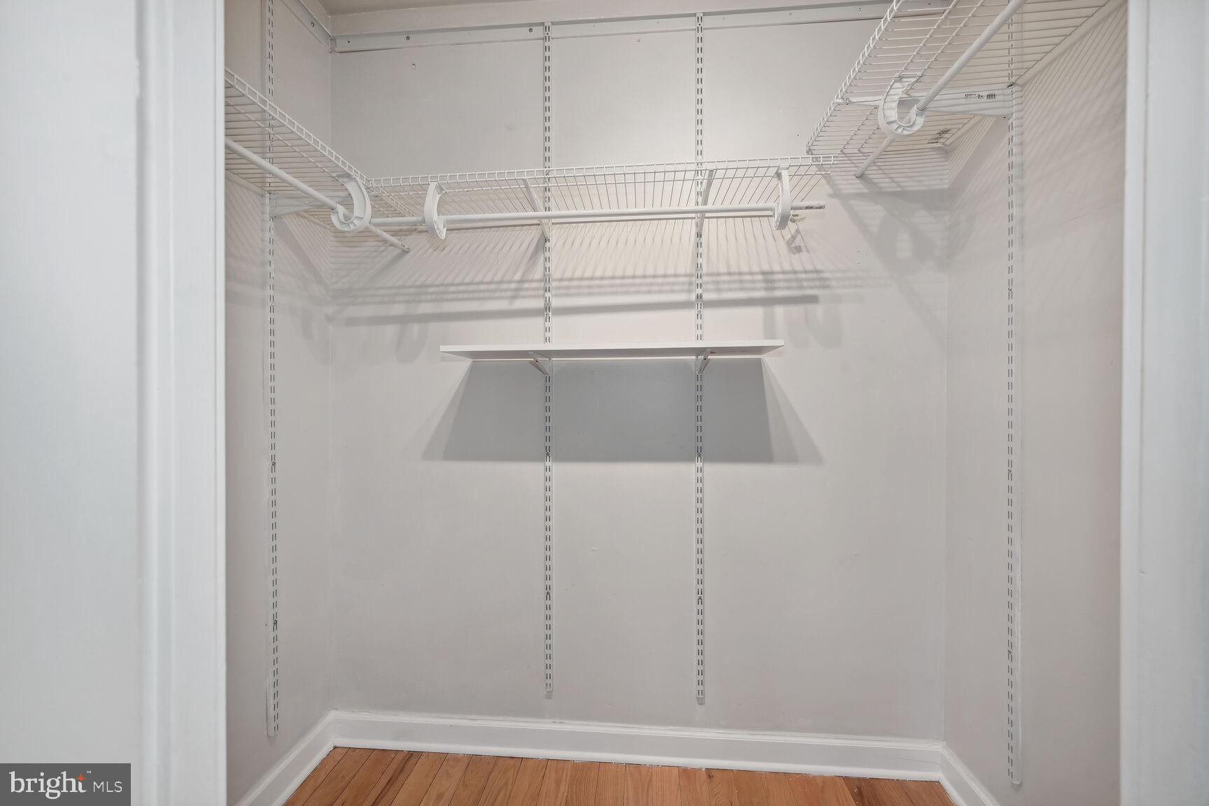 FLOWER HILL - Residential Lease