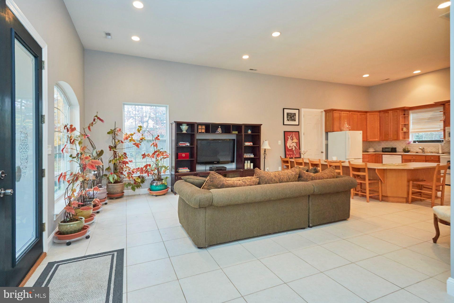 12815 BRADDOCK ROAD
