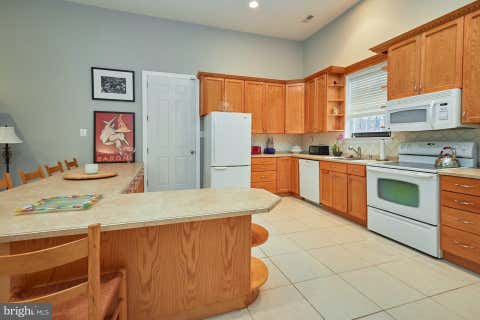 Homes For Rent - 12815 Braddock Road<br/> CLIFTON, VA 20124