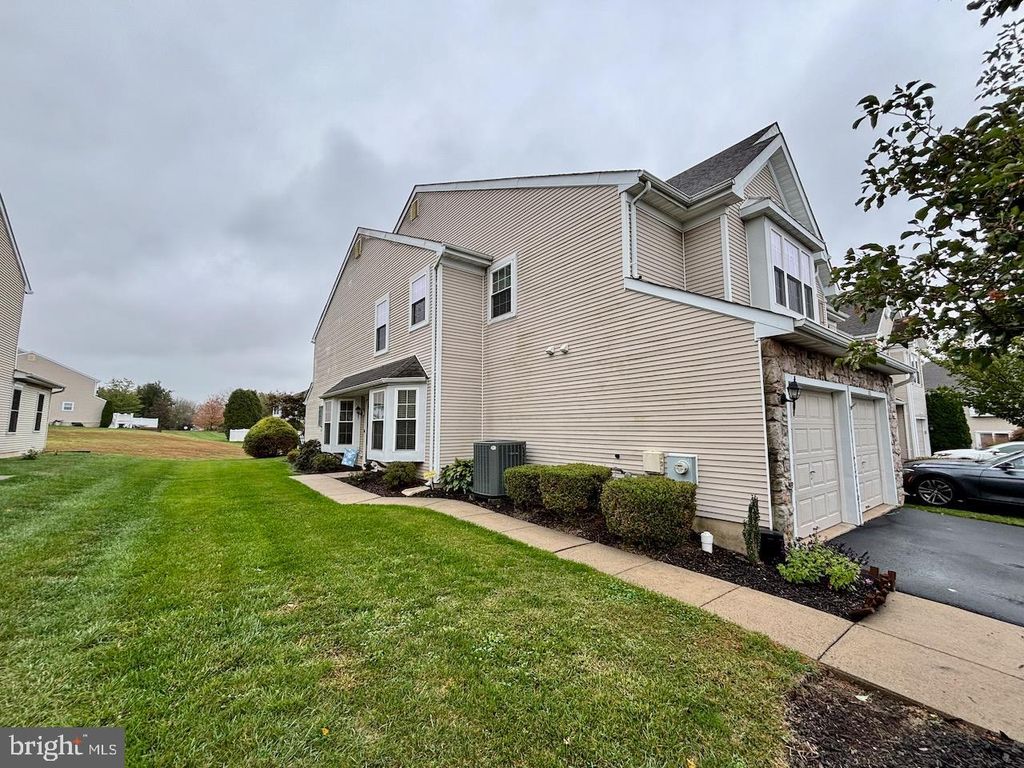 Photo of 83 Cypress Place, NEWTOWN, PA 18940 (MLS # PABU2107562)