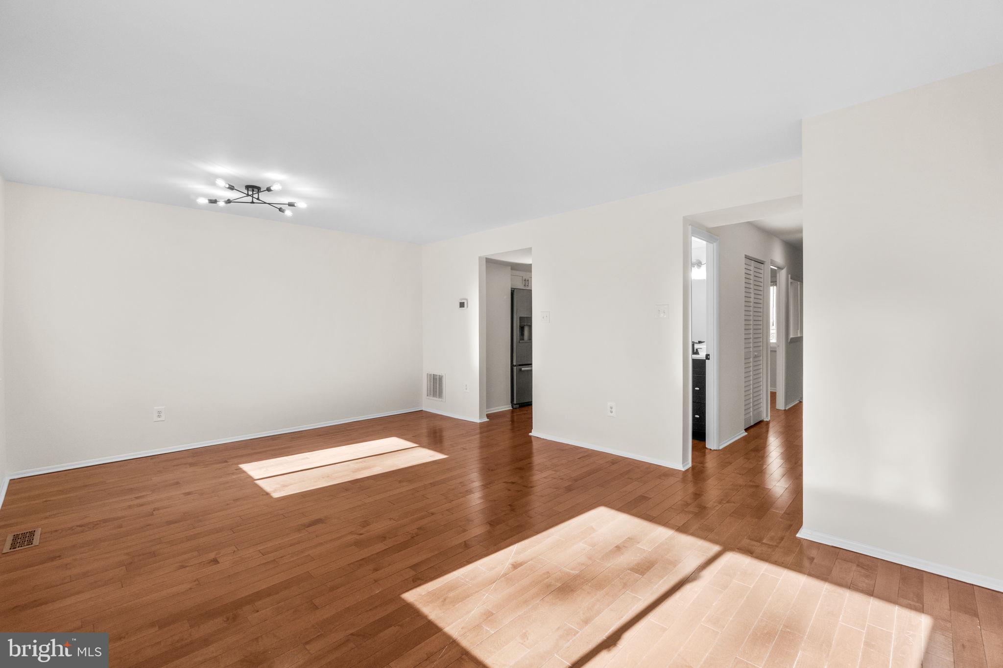 DISCOVERY ACRES - Residential