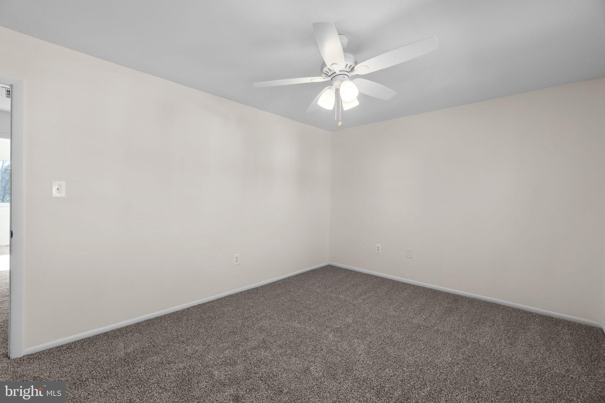 DISCOVERY ACRES - Residential