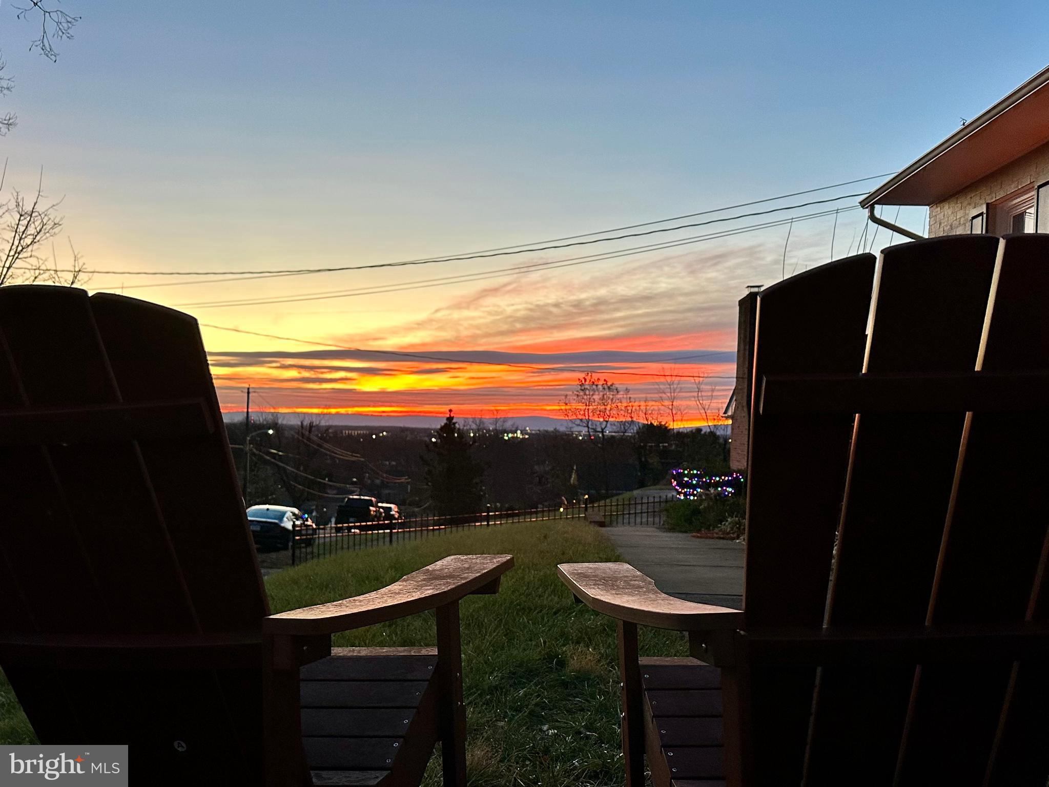 TOAN & YOST - Residential