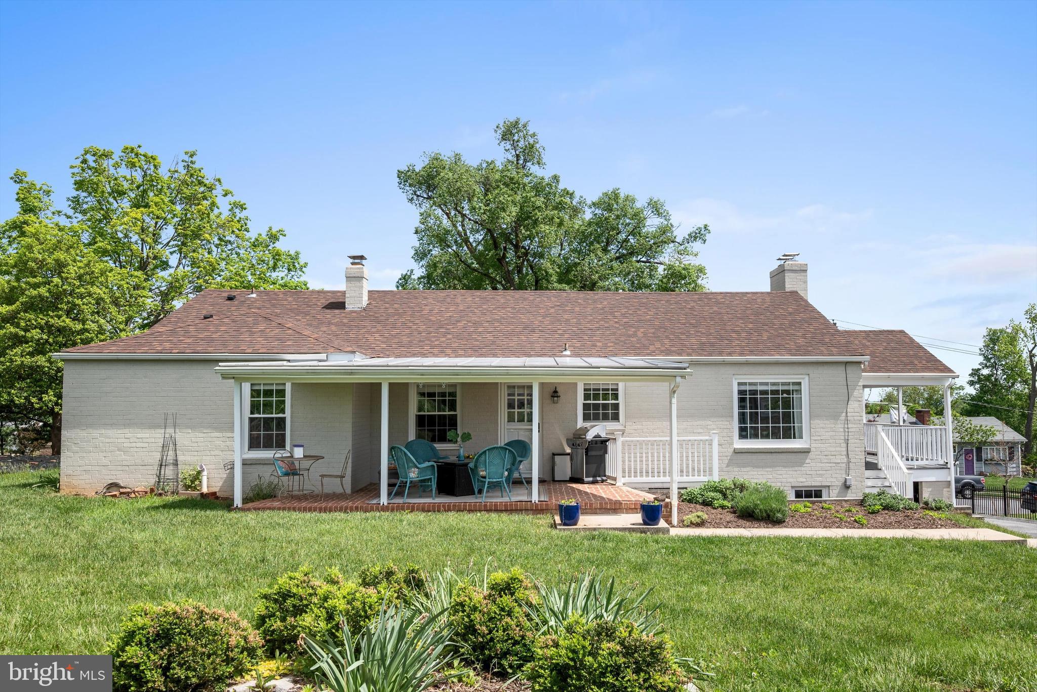 TOAN & YOST - Residential