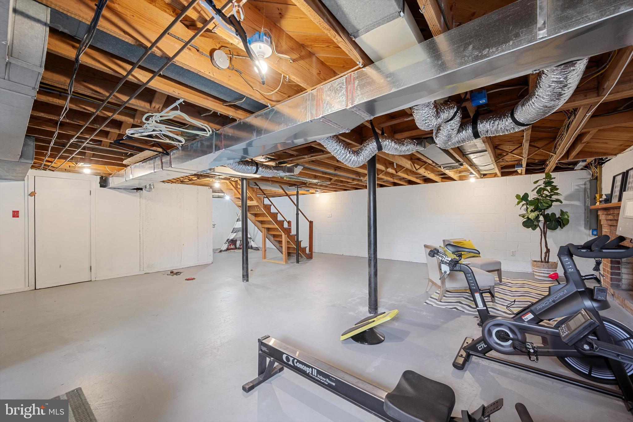 TOAN & YOST - Residential