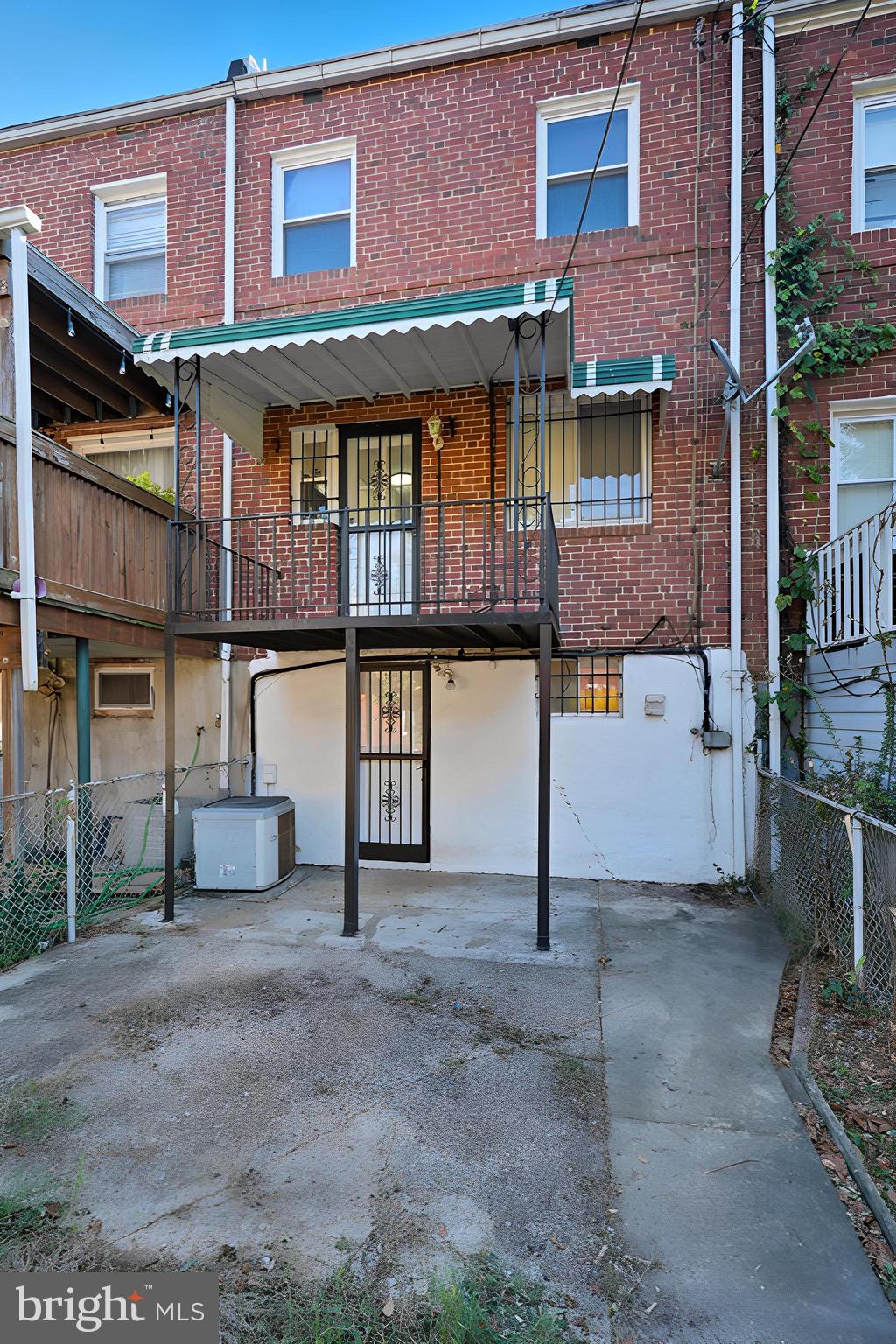 EDMONDSON VILLAGE - Residential