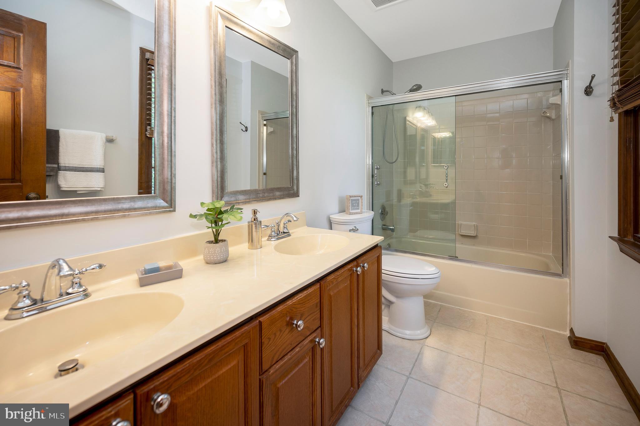 AQUIA HARBOUR - Residential