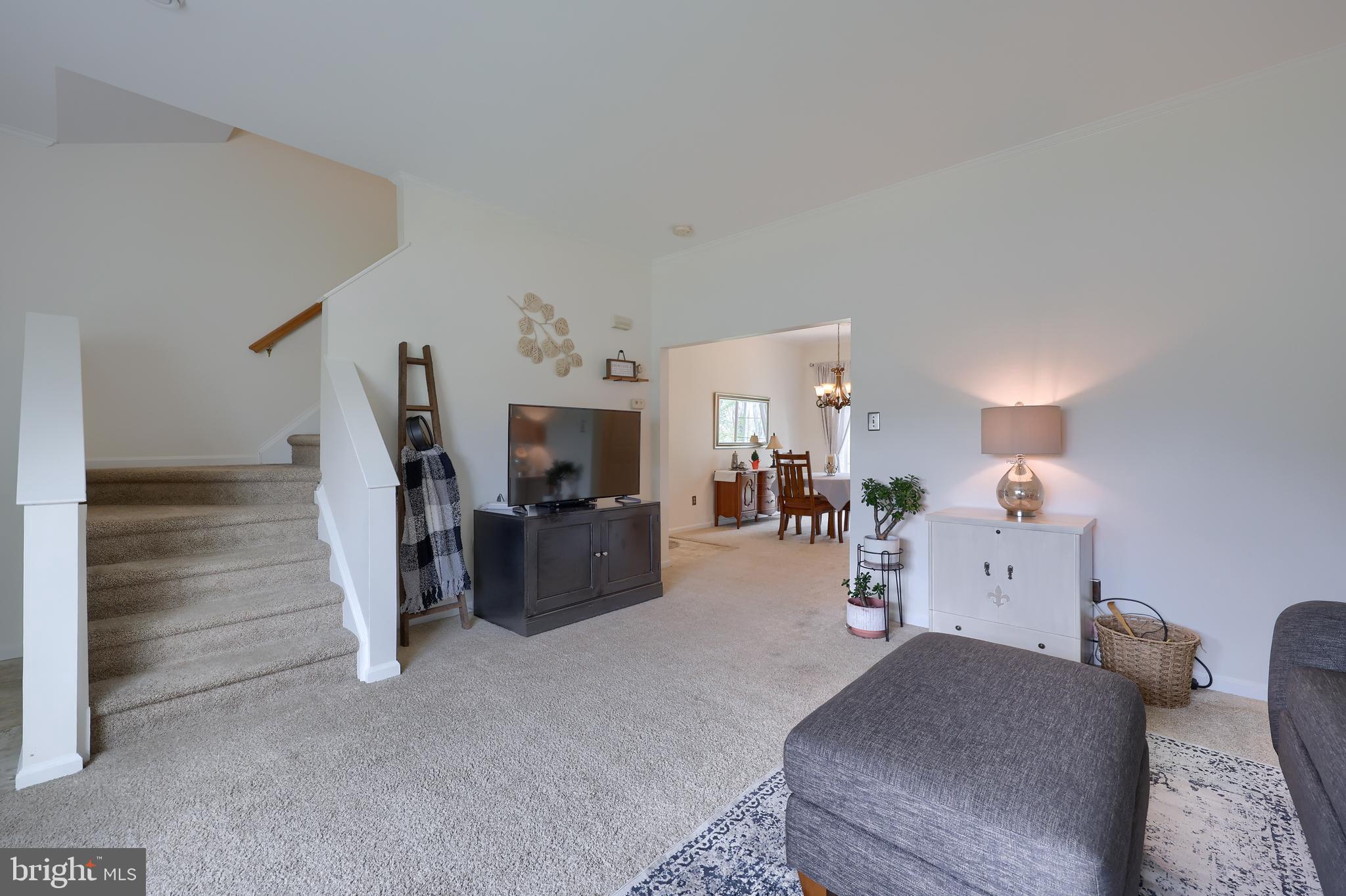 THOMAS GARDENS - Residential