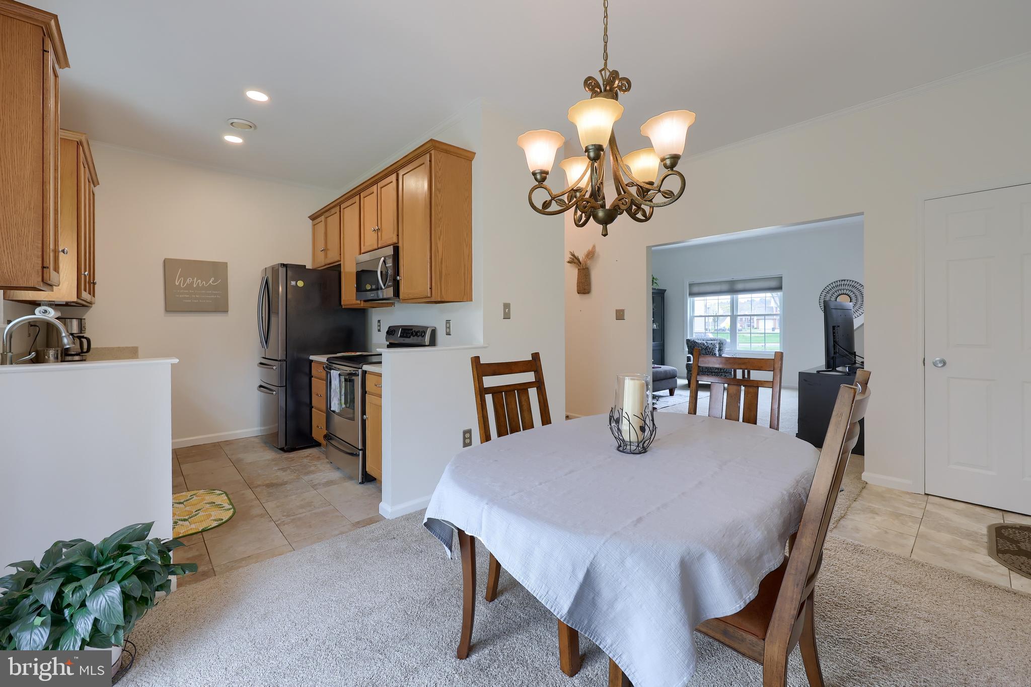 THOMAS GARDENS - Residential