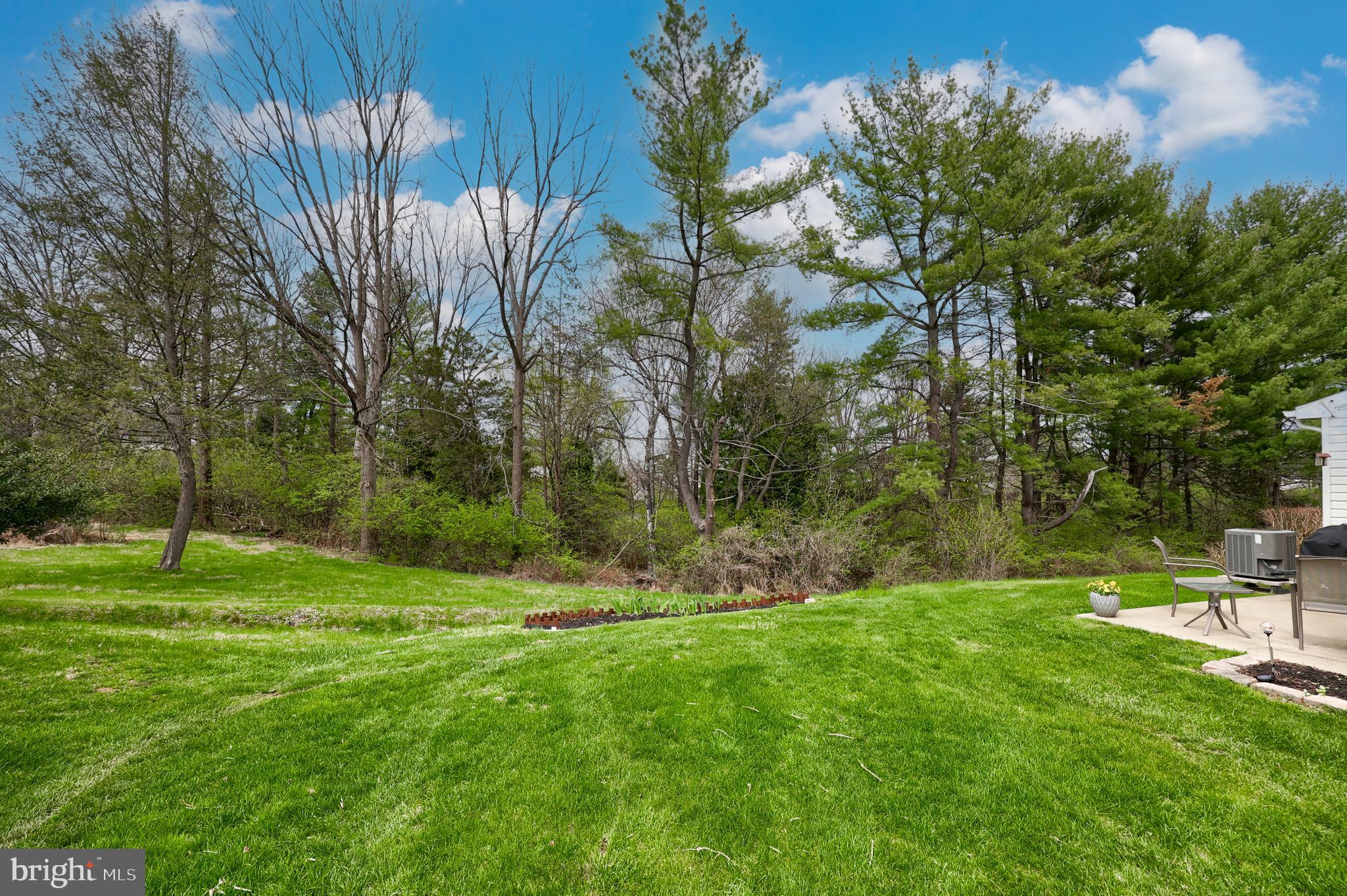 THOMAS GARDENS - Residential