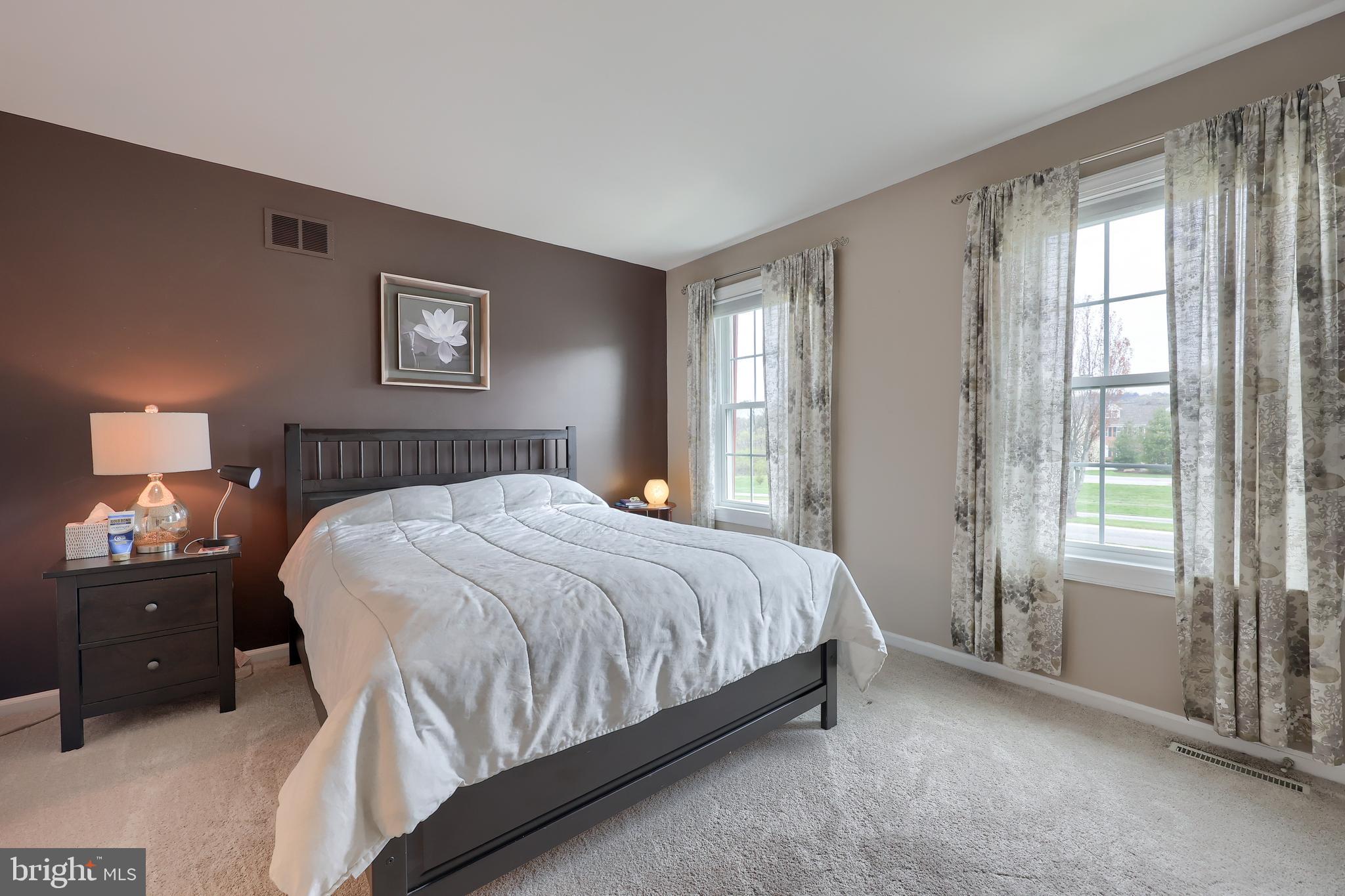 THOMAS GARDENS - Residential