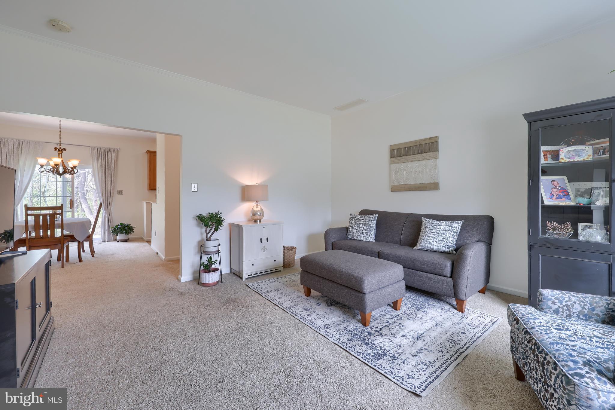 THOMAS GARDENS - Residential