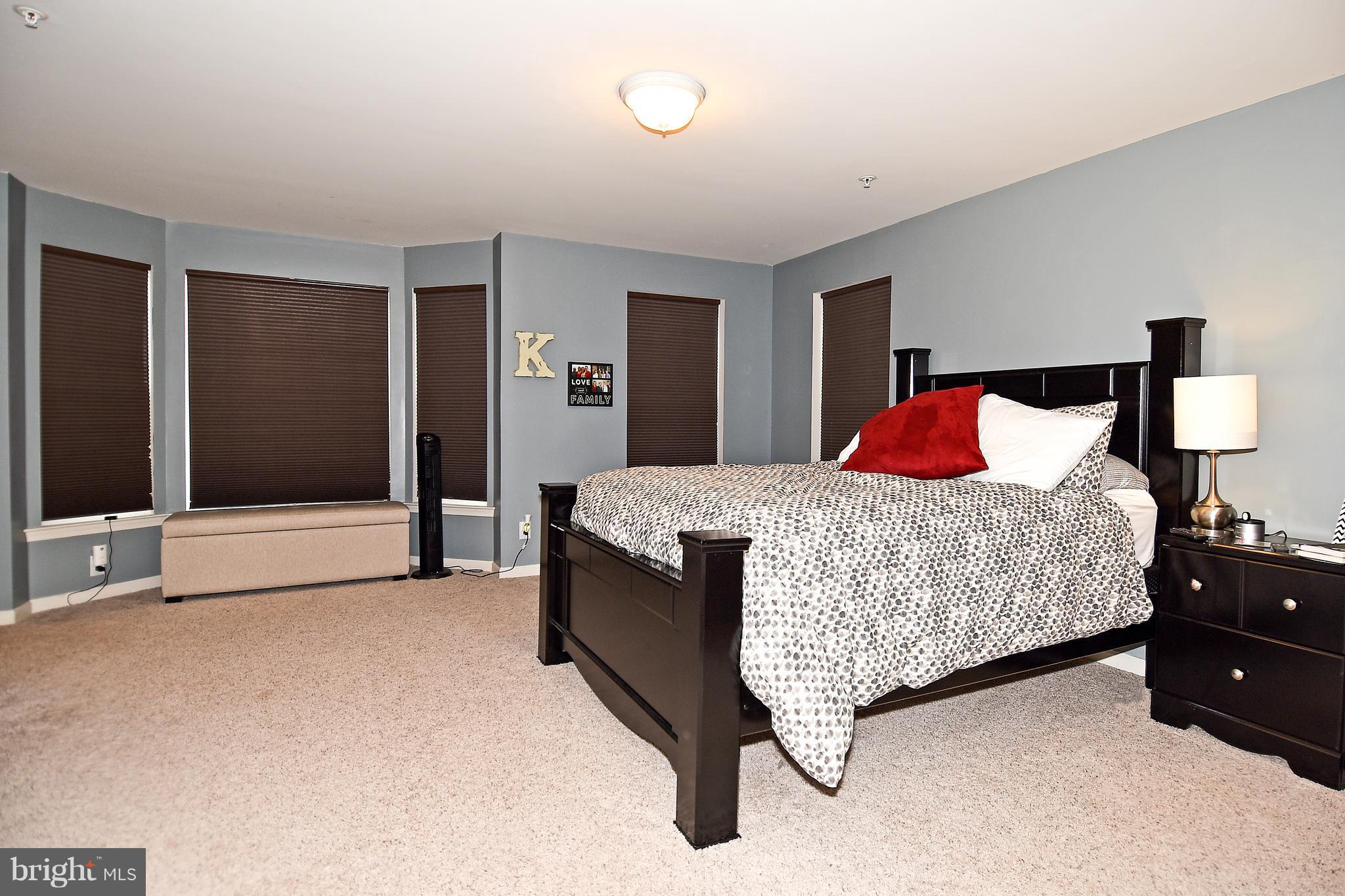 POTOMAC CLUB - Residential