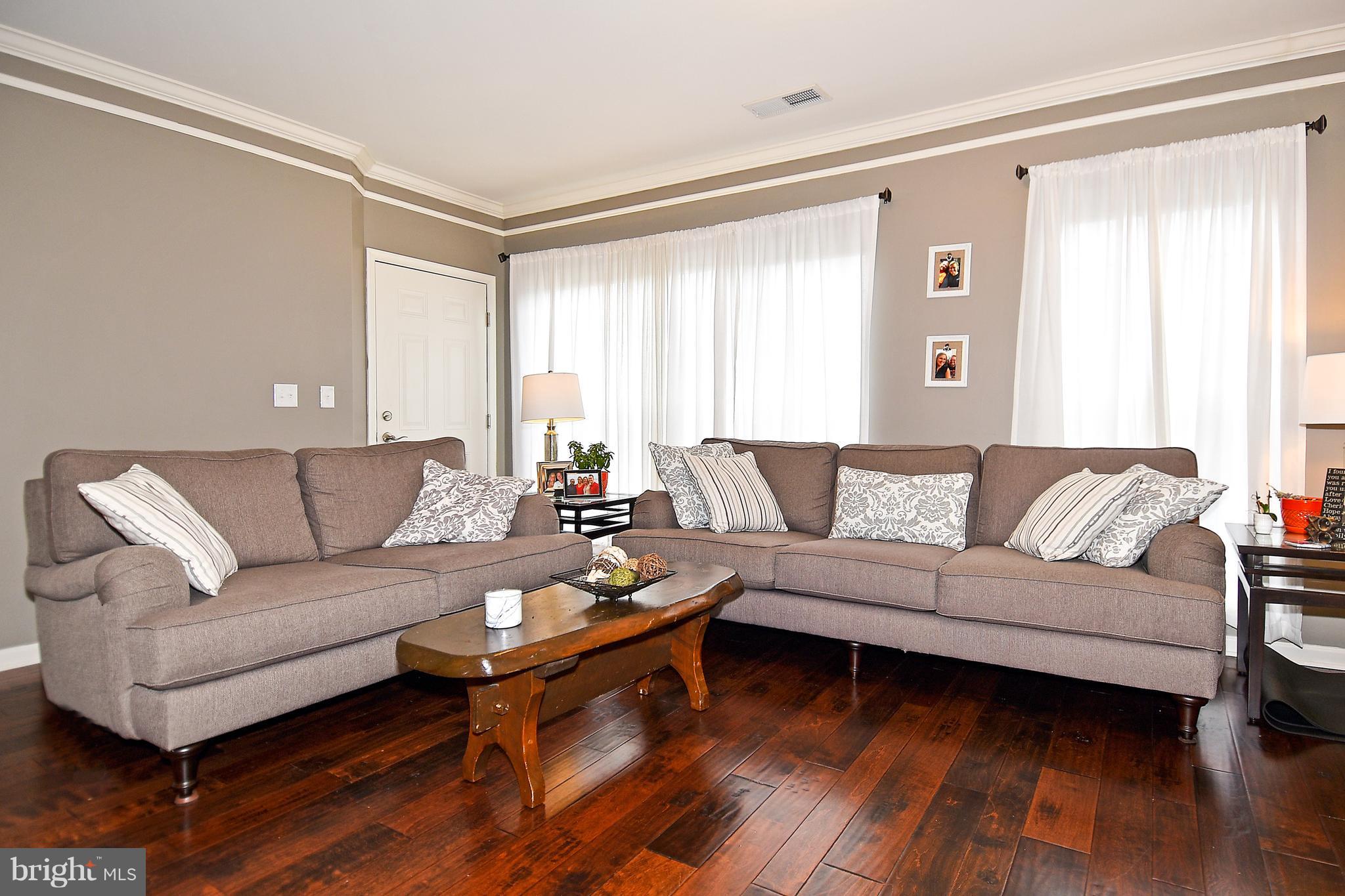 POTOMAC CLUB - Residential