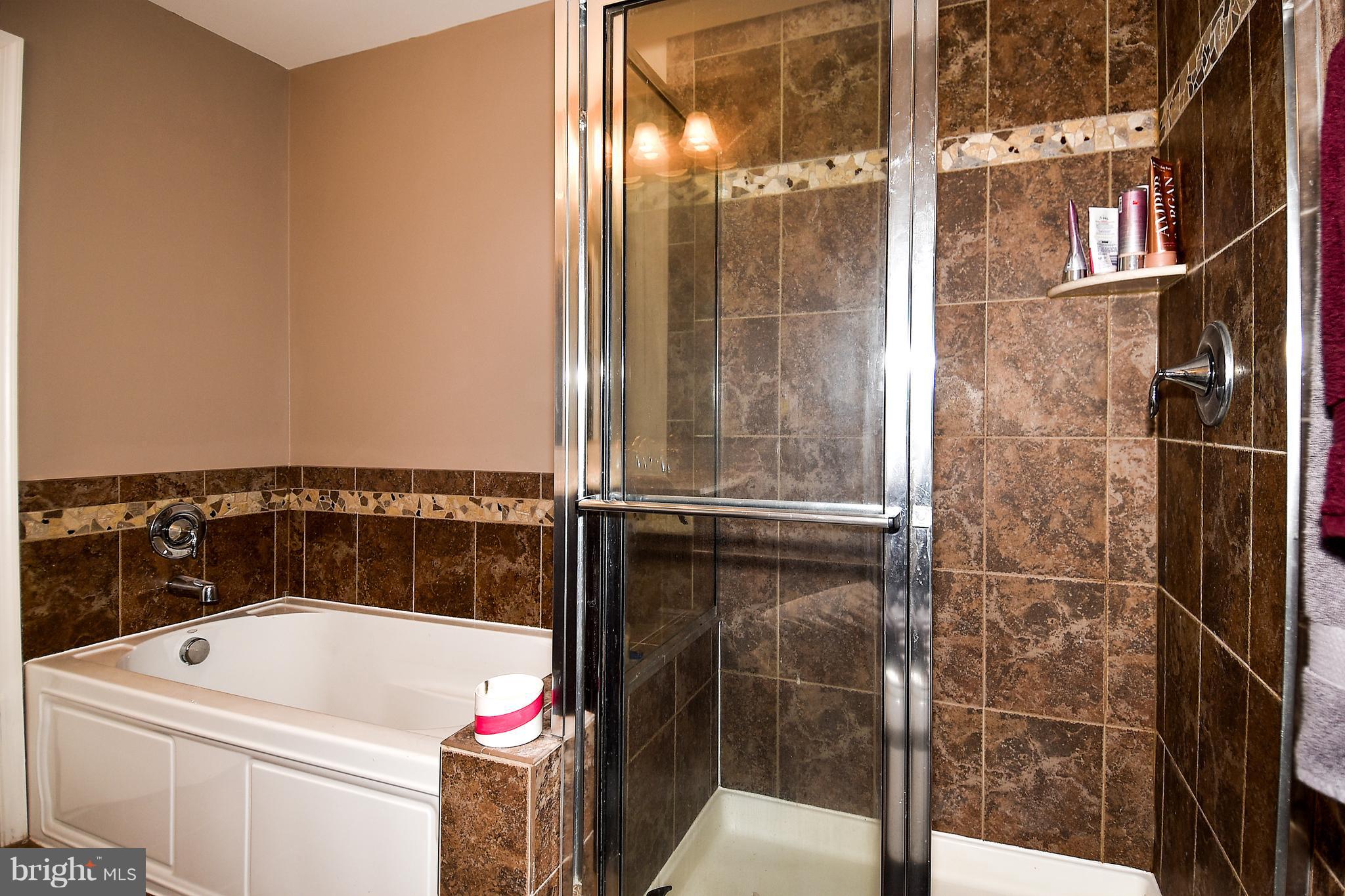 POTOMAC CLUB - Residential