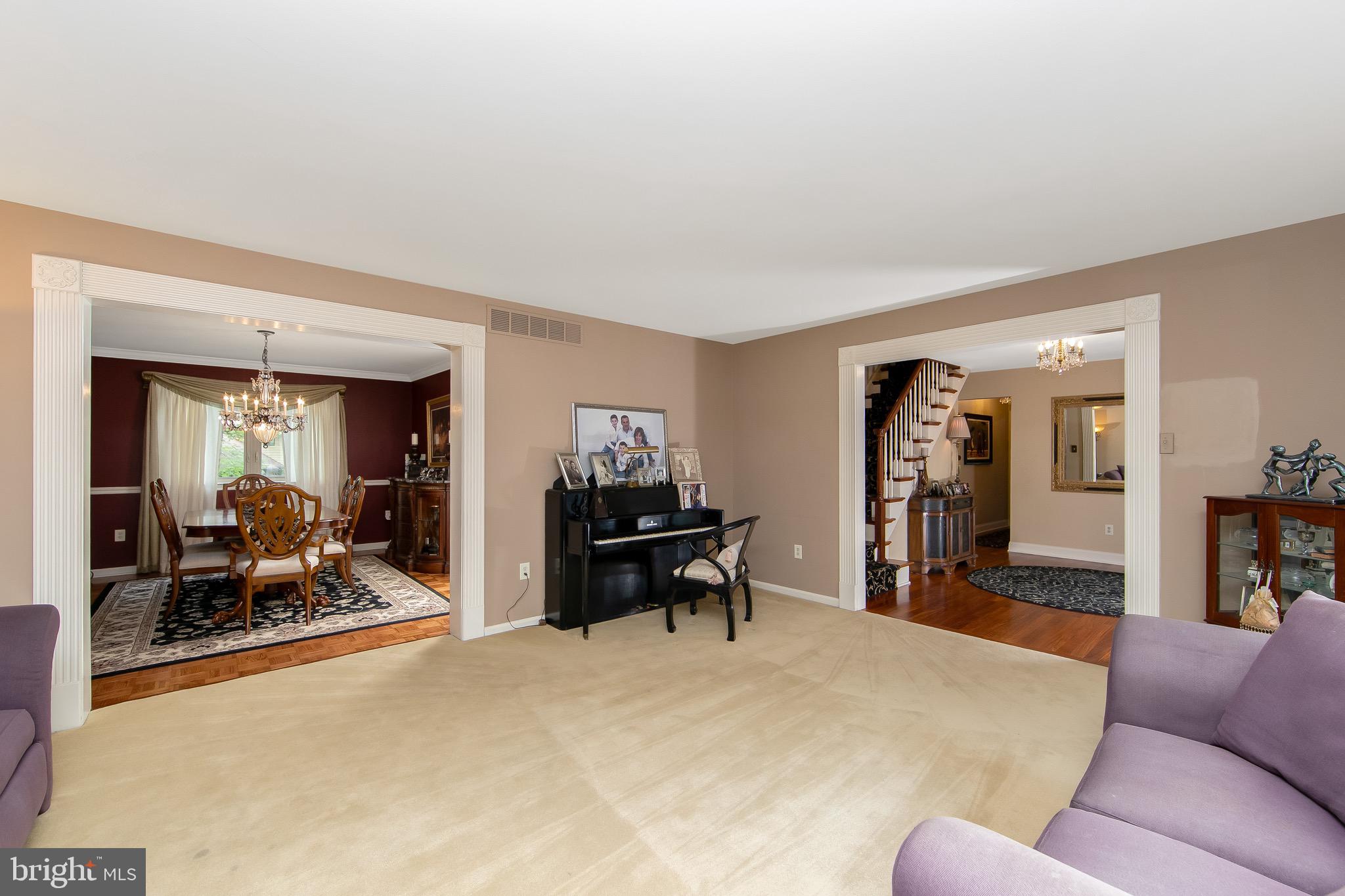 25 ACORN HILL DRIVE