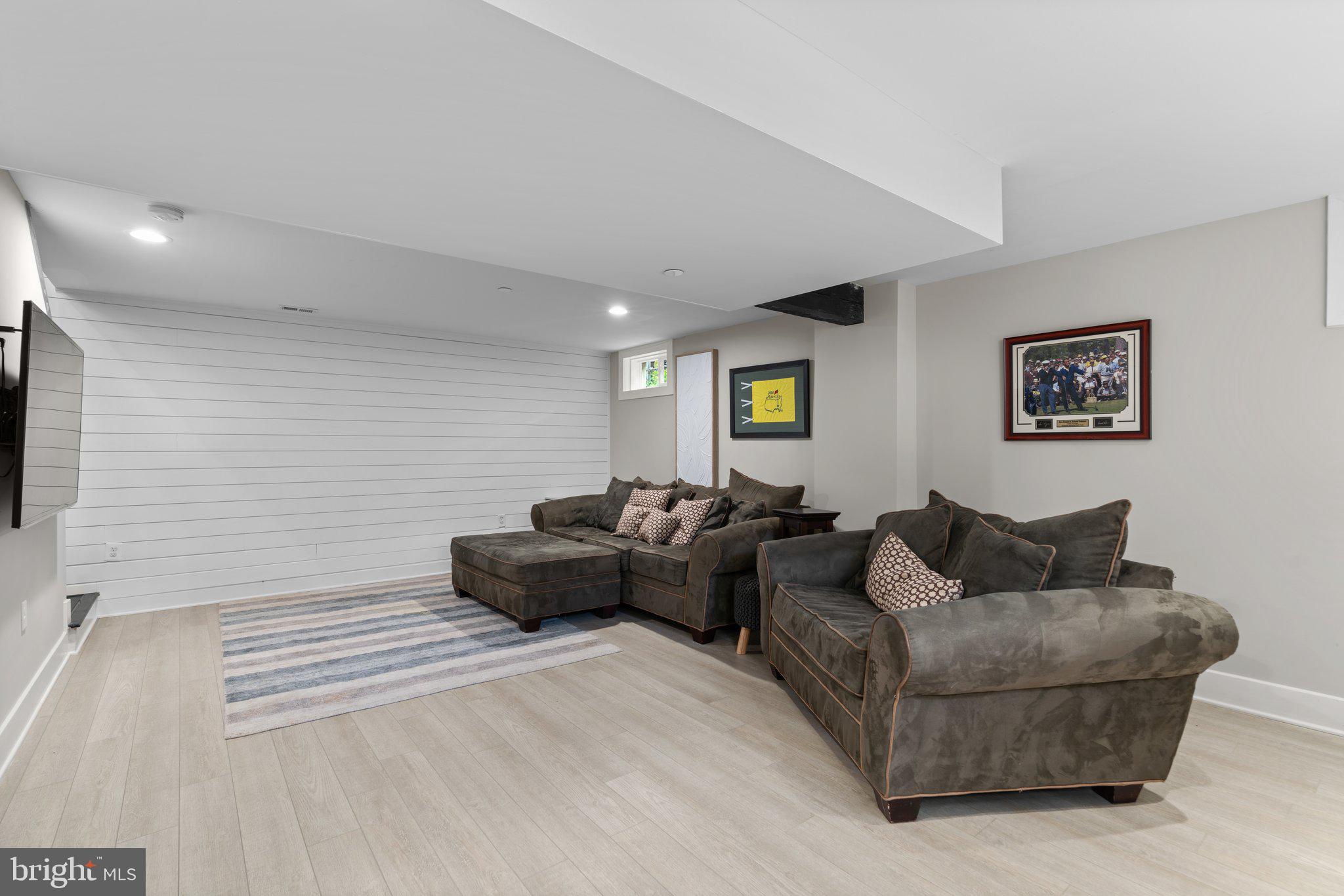 LINSTEAD - Residential