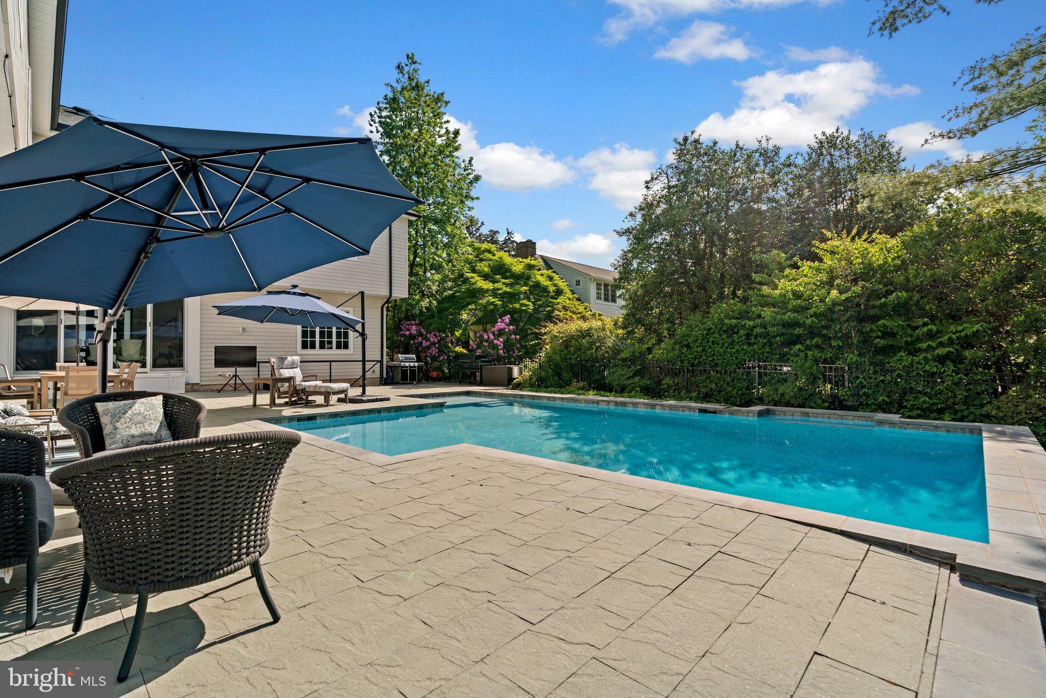 LINSTEAD - Residential