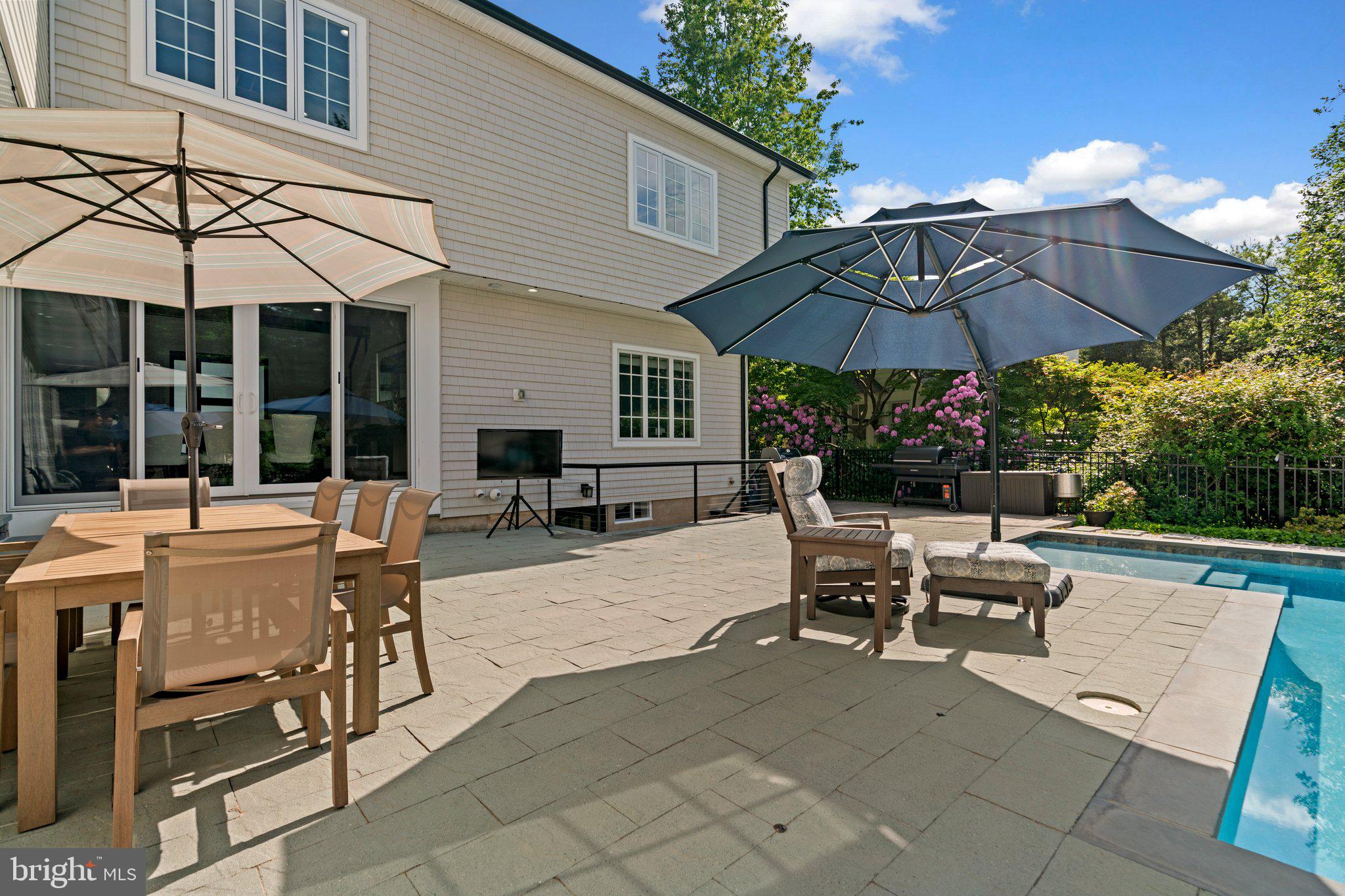 LINSTEAD - Residential