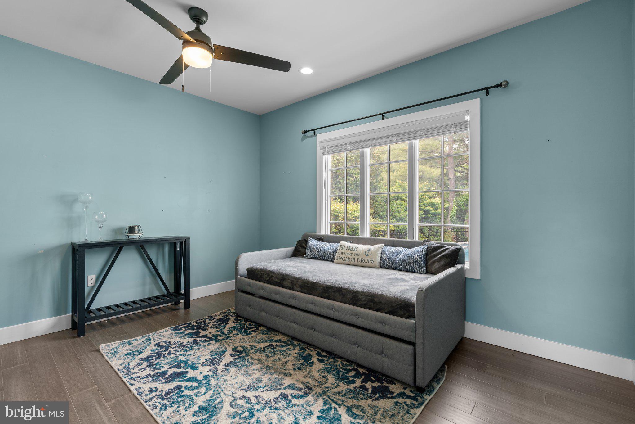 LINSTEAD - Residential