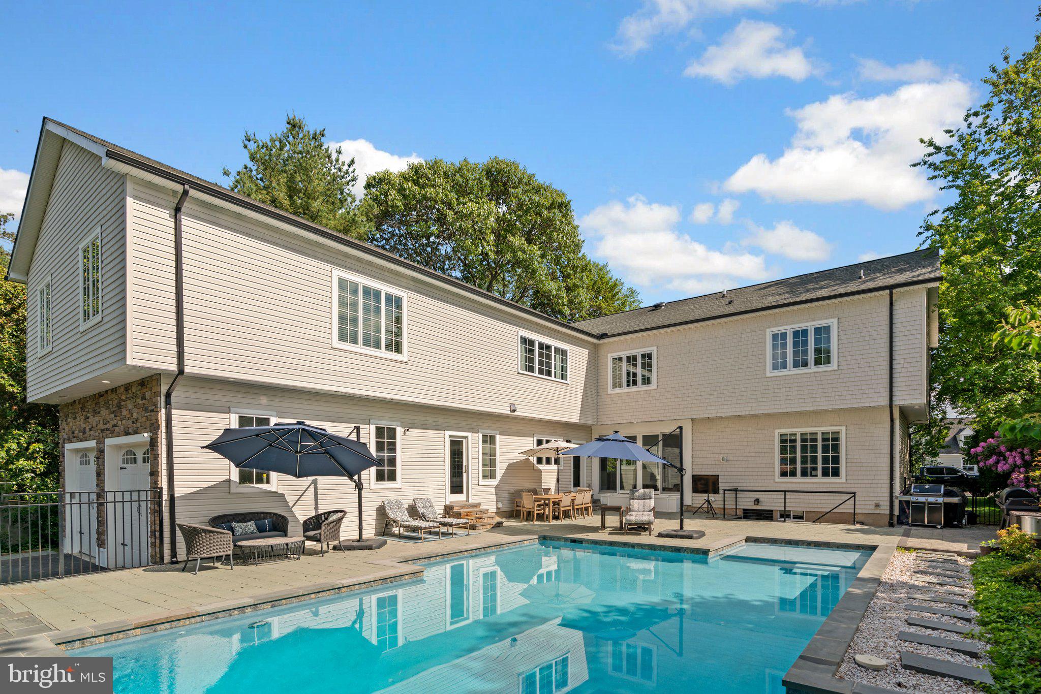 LINSTEAD - Residential