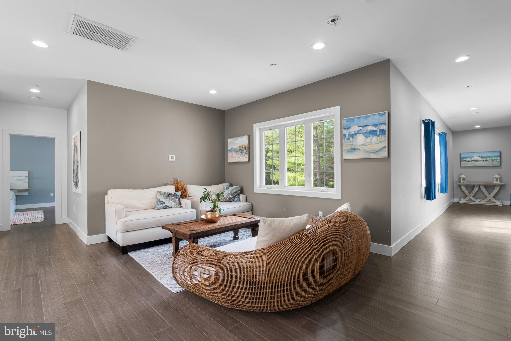 LINSTEAD - Residential