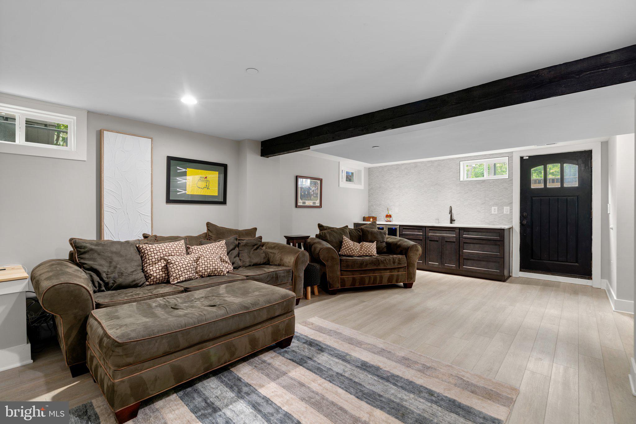 LINSTEAD - Residential