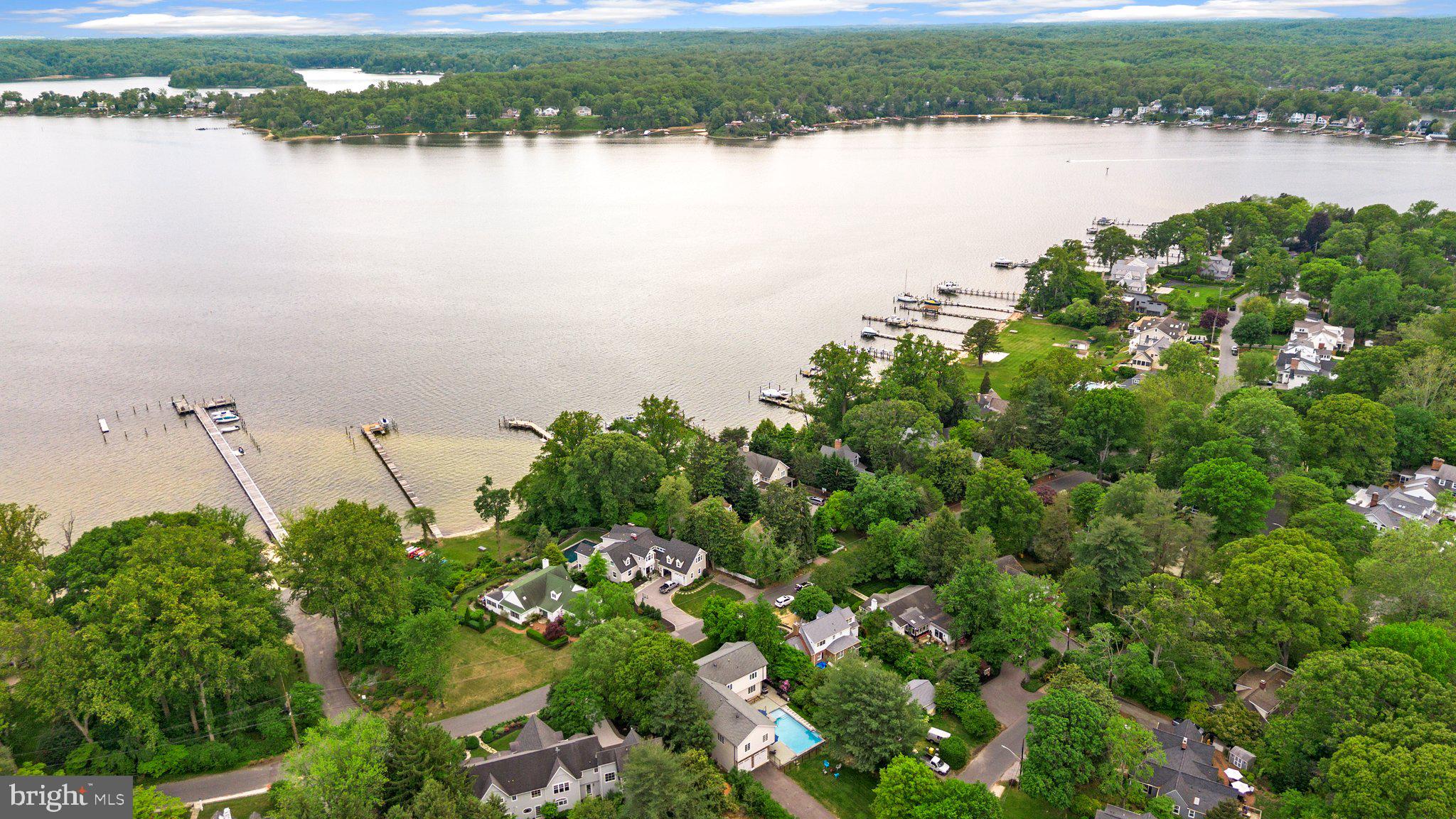 LINSTEAD - Residential