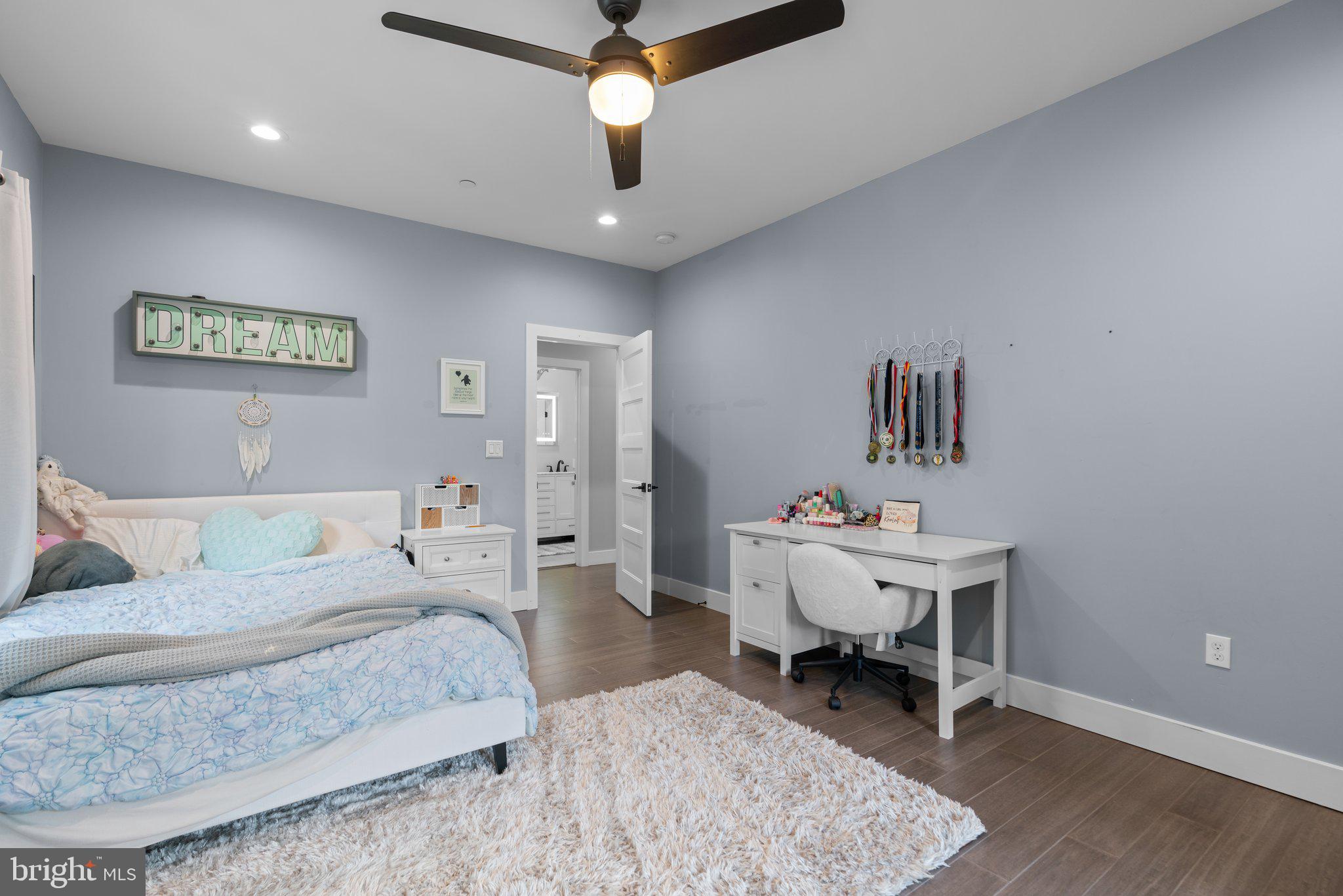 LINSTEAD - Residential