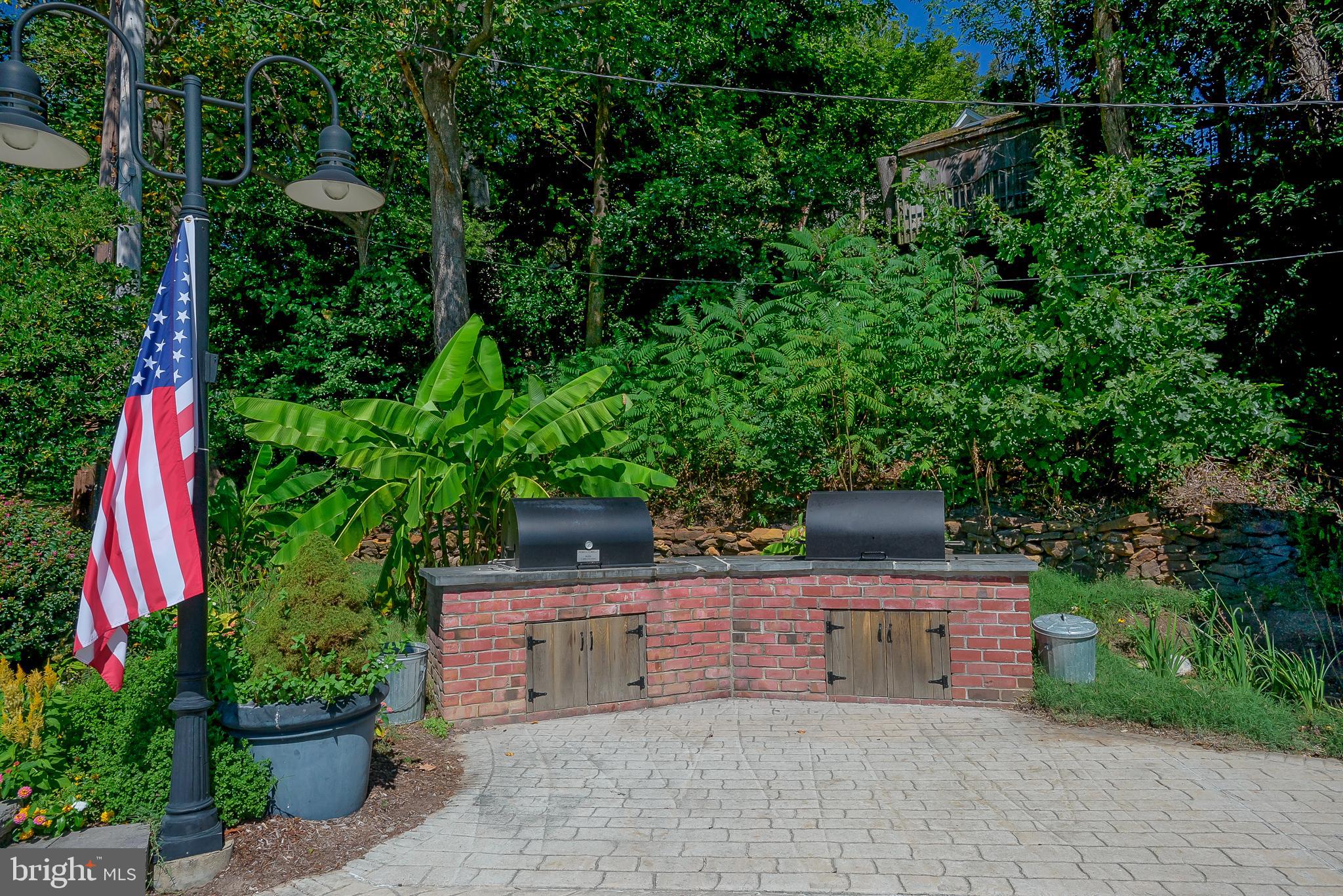 LINSTEAD - Residential