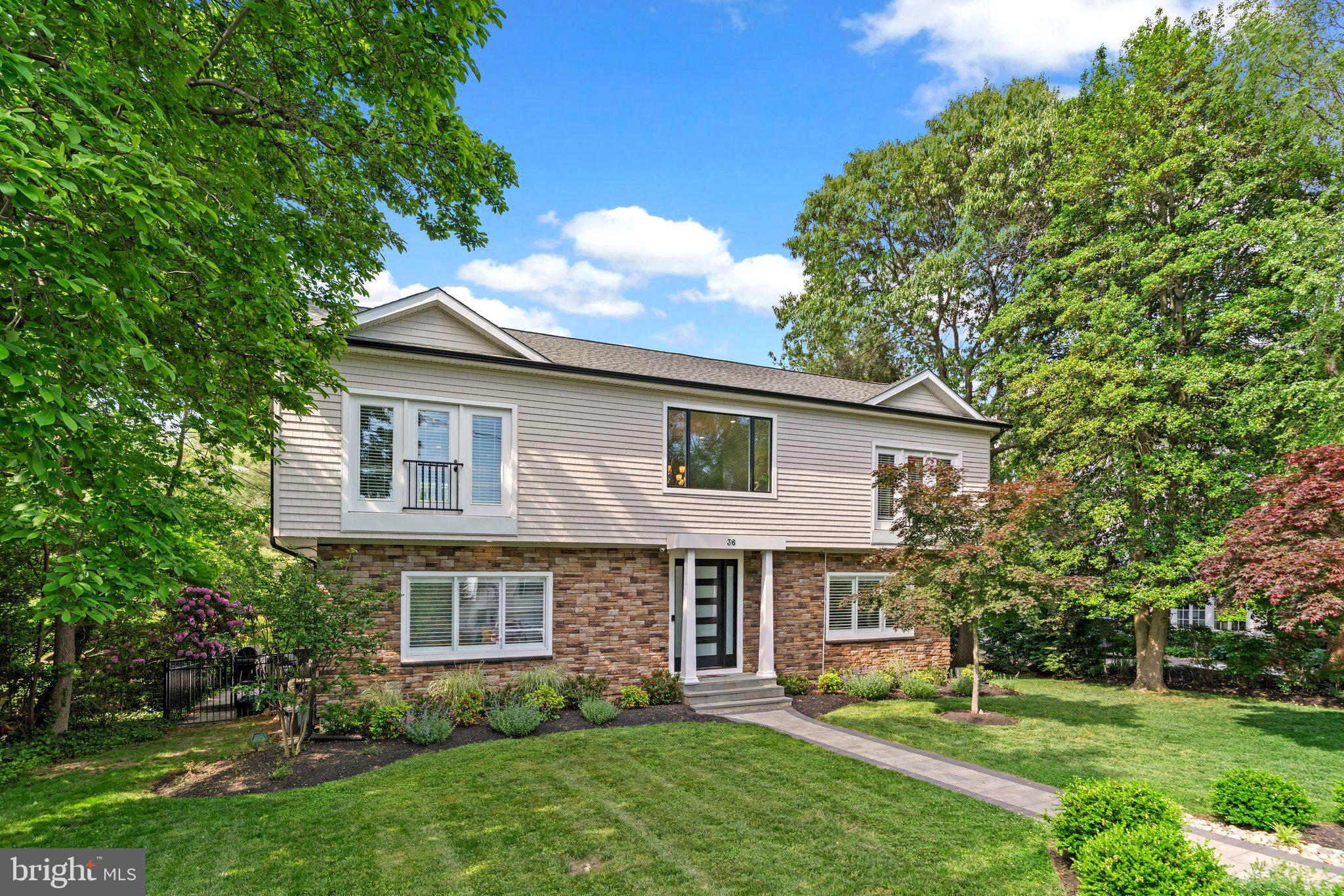 36 BOONE TRAIL